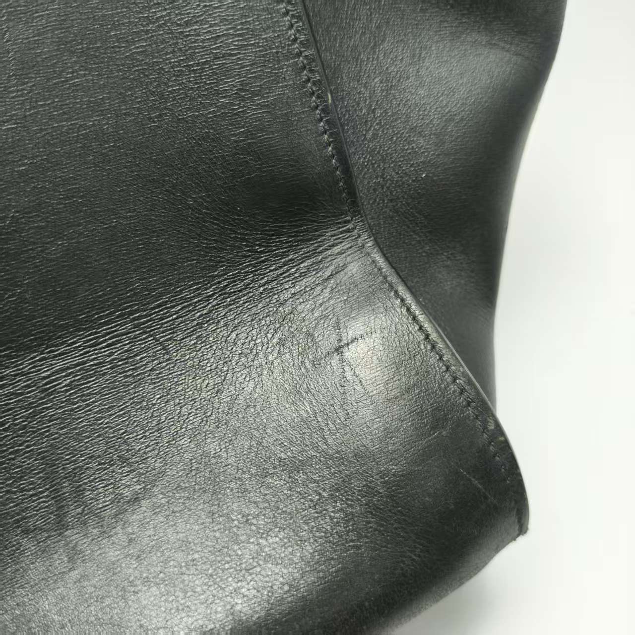 【*Shipped from: China*】CELINE Trapeze Leather Shoulder Bag — view 15