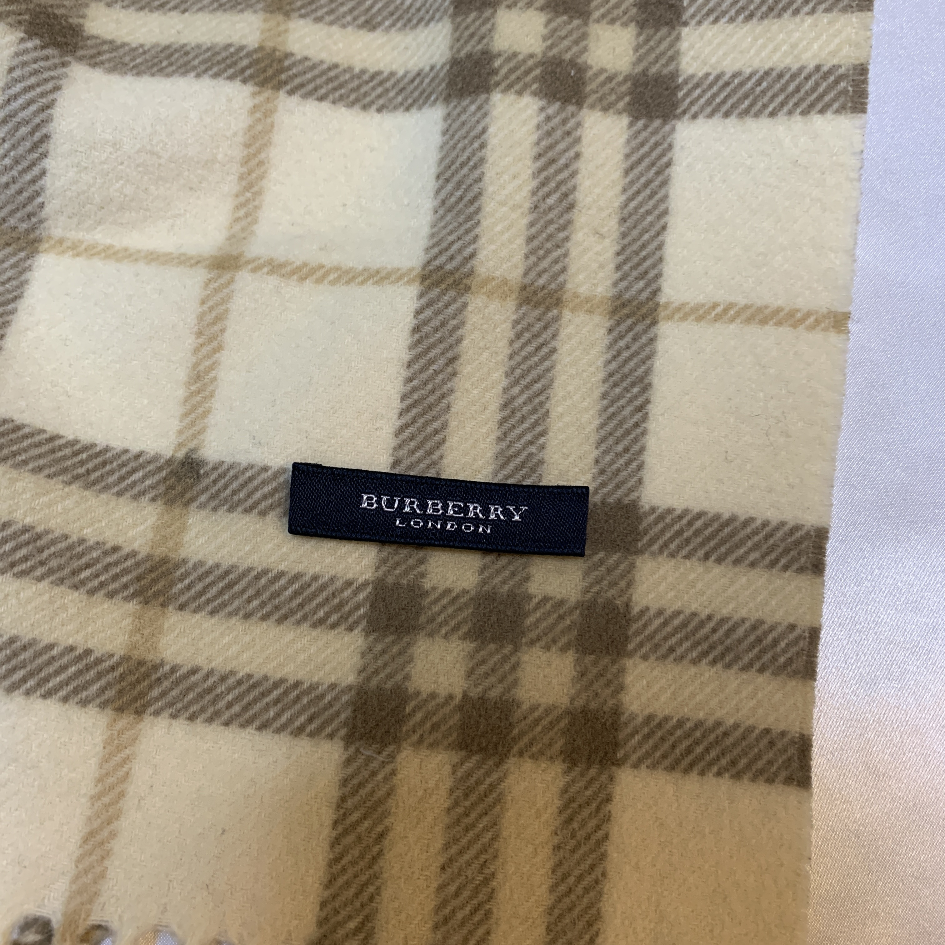 Nova Check Large Stole/Blanket/Scarf and other accessories — view 5