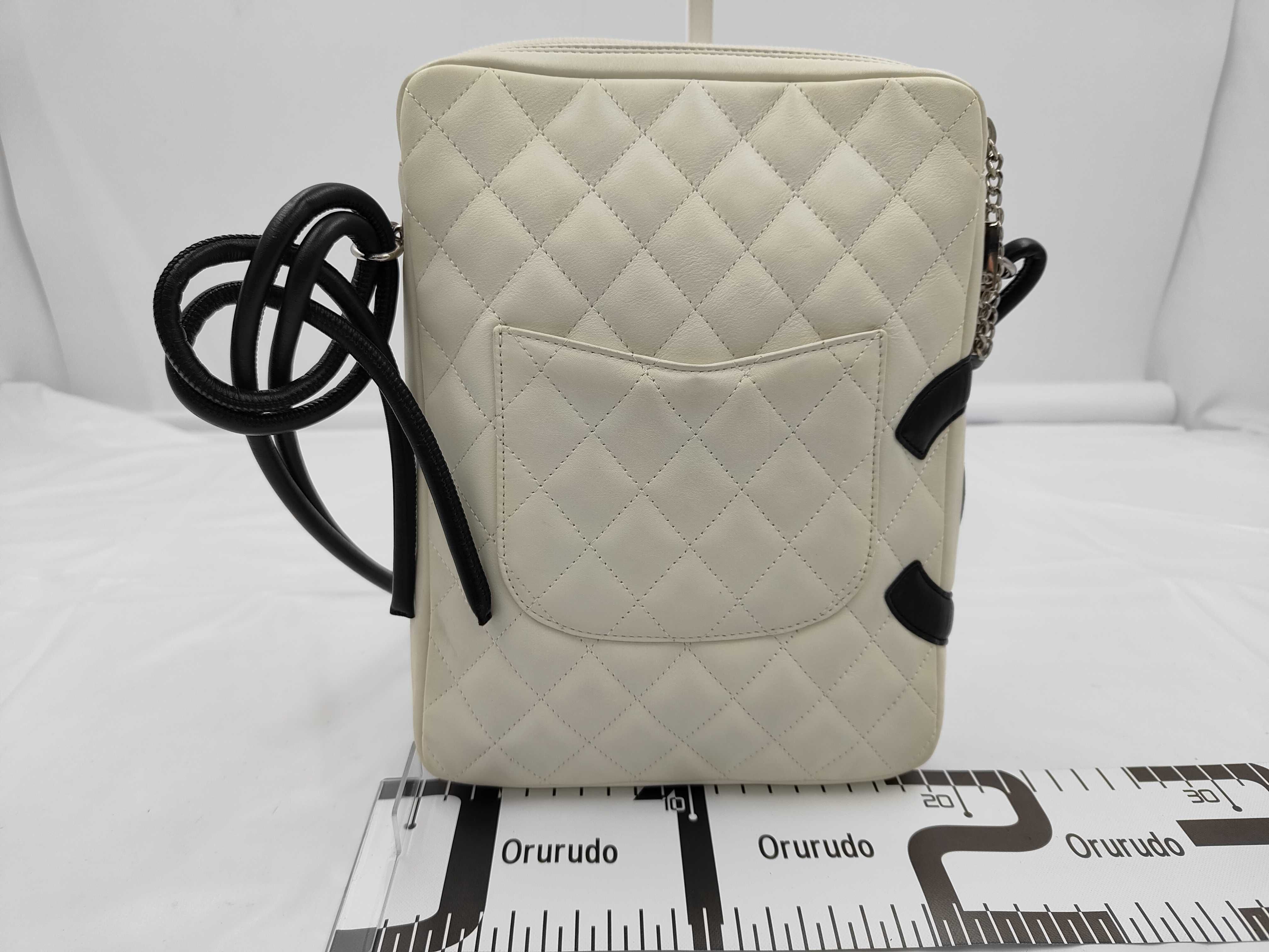 Cambon Shoulder Bag, White. Accessories: Authenticity Card. Tote bag. — view 2