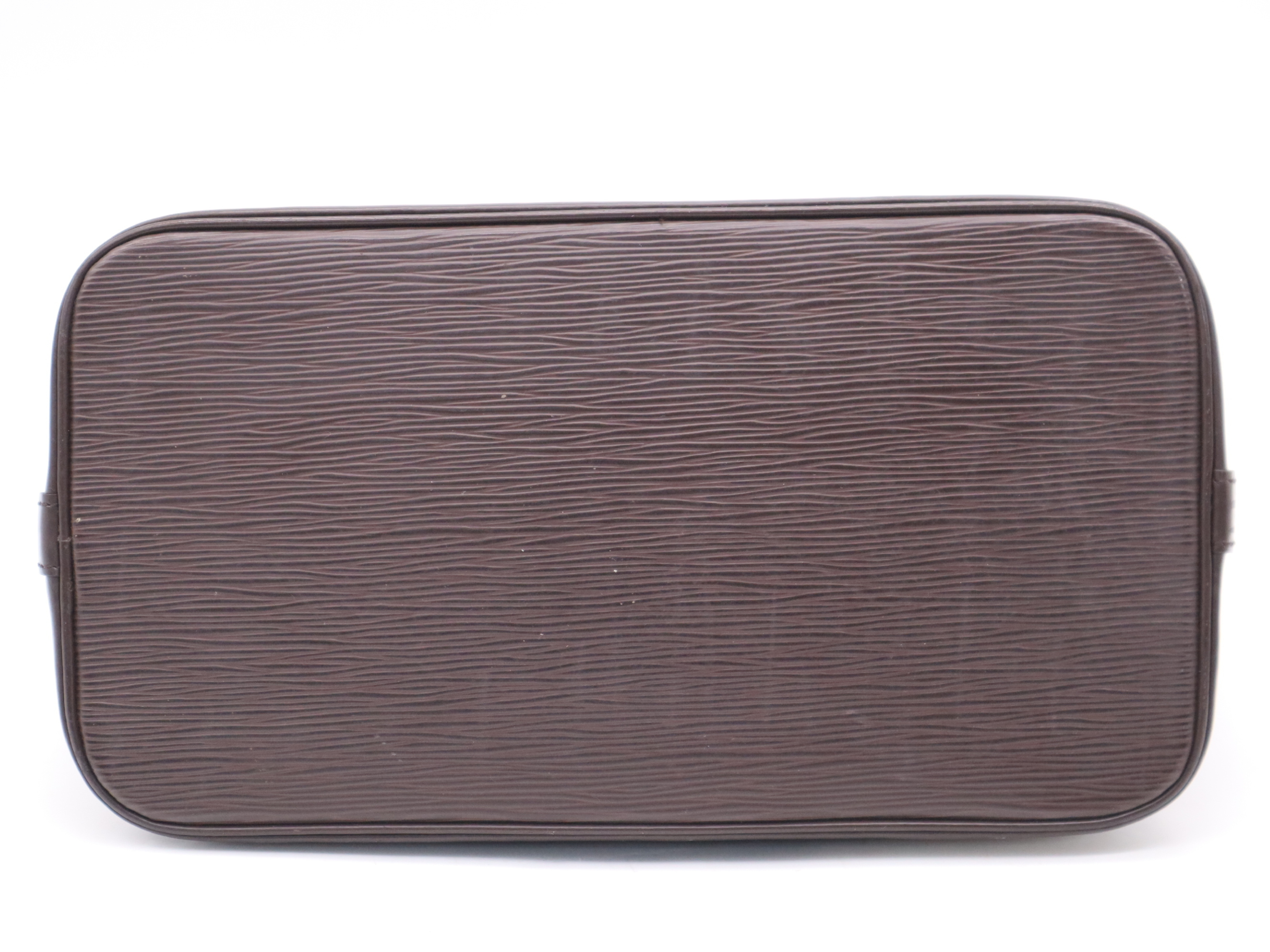 M5214D Epi Alma Mocha Handbag — view 4