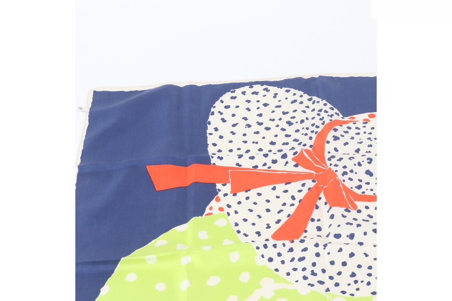 Scarf with tags — view 3