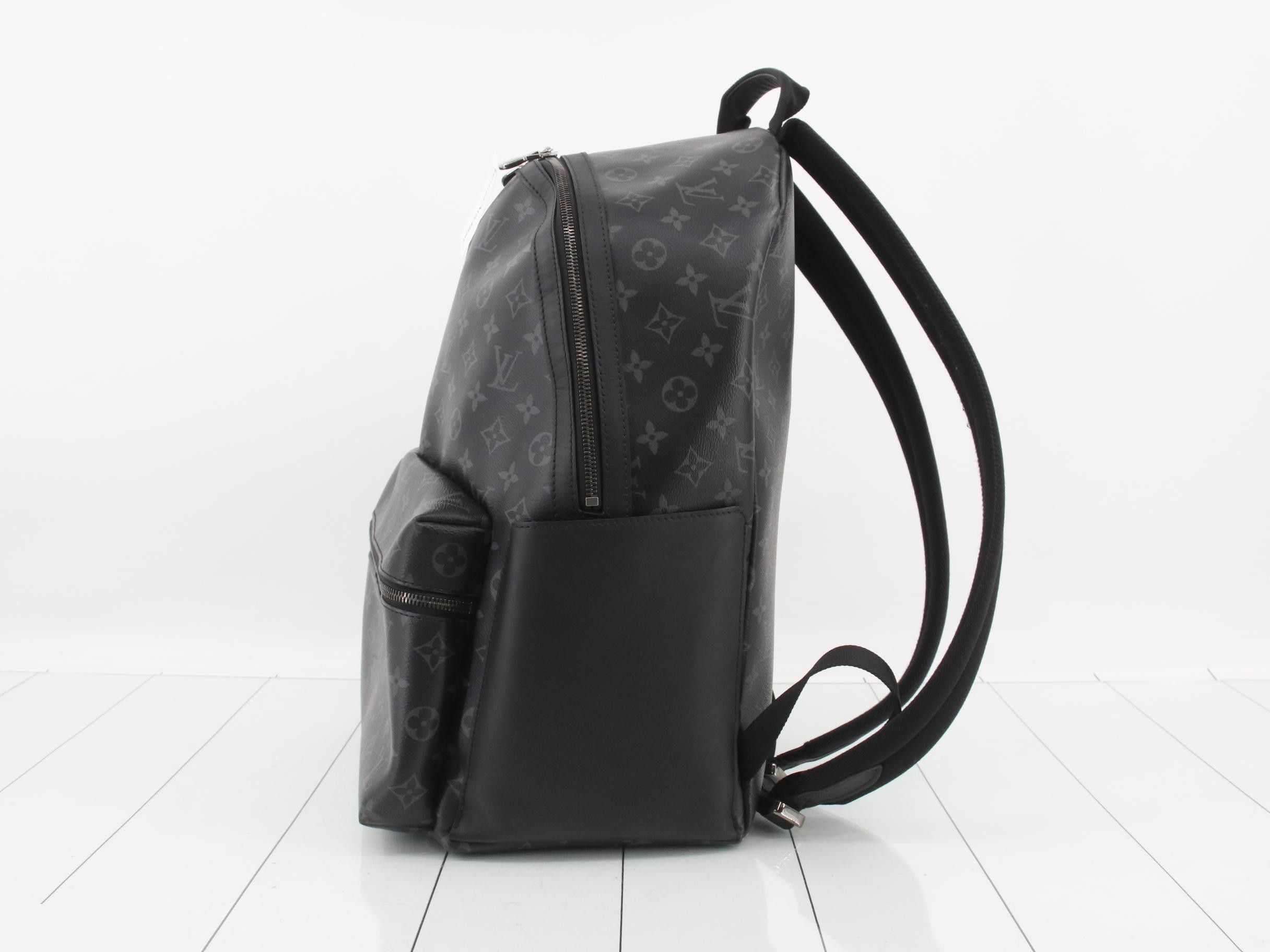 Discovery Backpack, Black, RFID, Monogram Eclipse — view 3