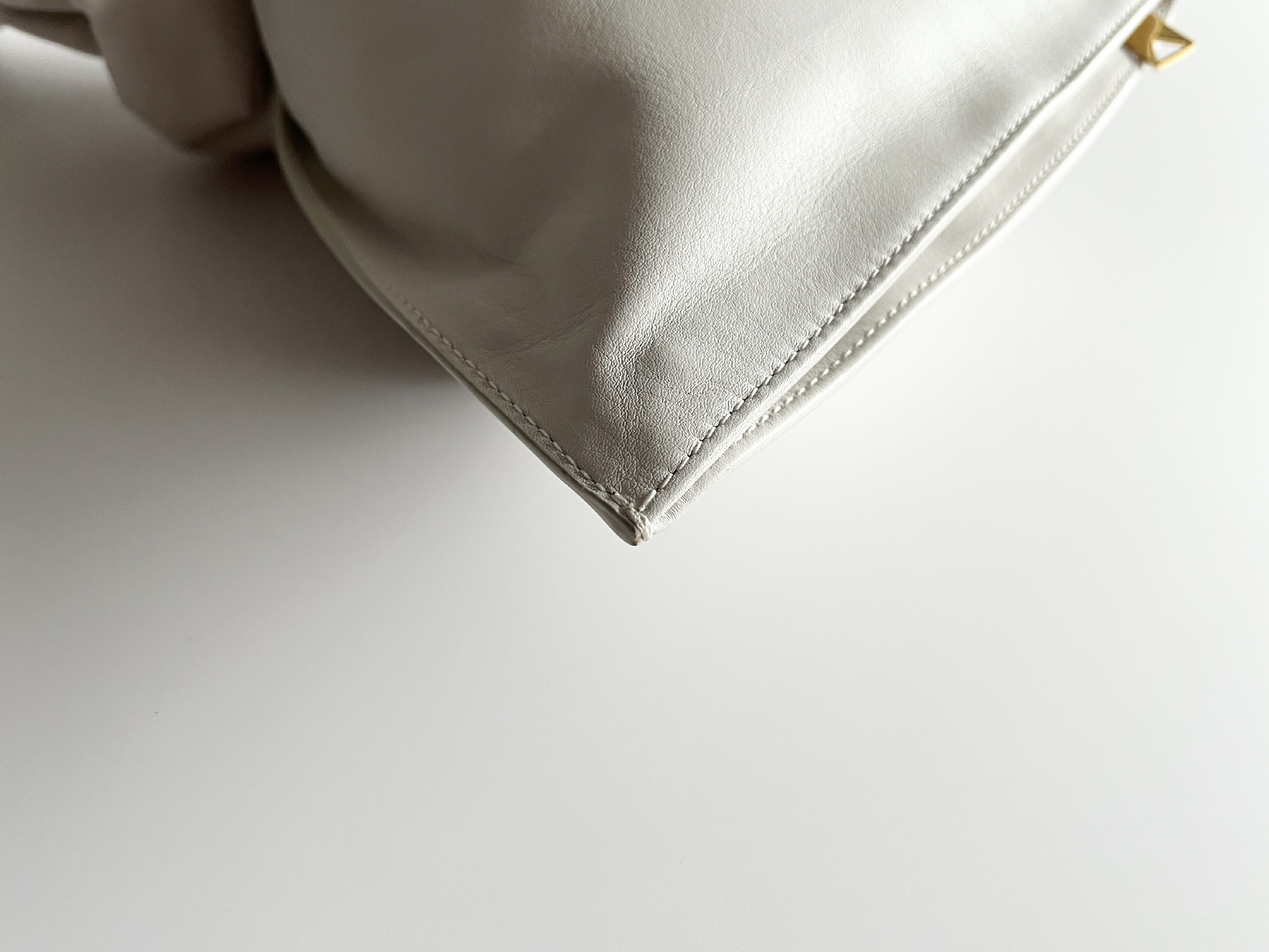 Twist Leather Handbag — view 11