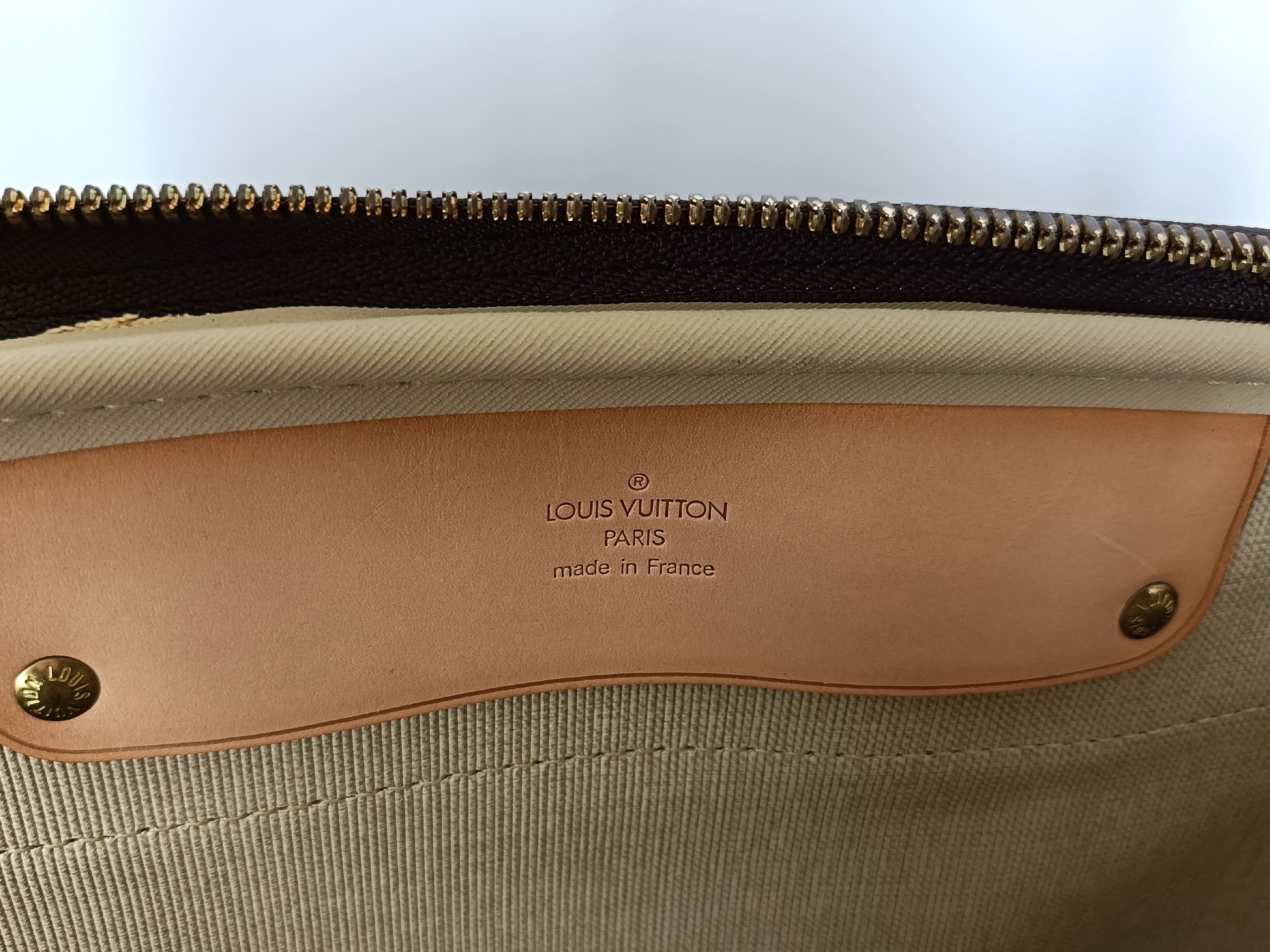 Monogram Louis Vuitton Monogram Alizé de Poche M41392 Handbag — view 8
