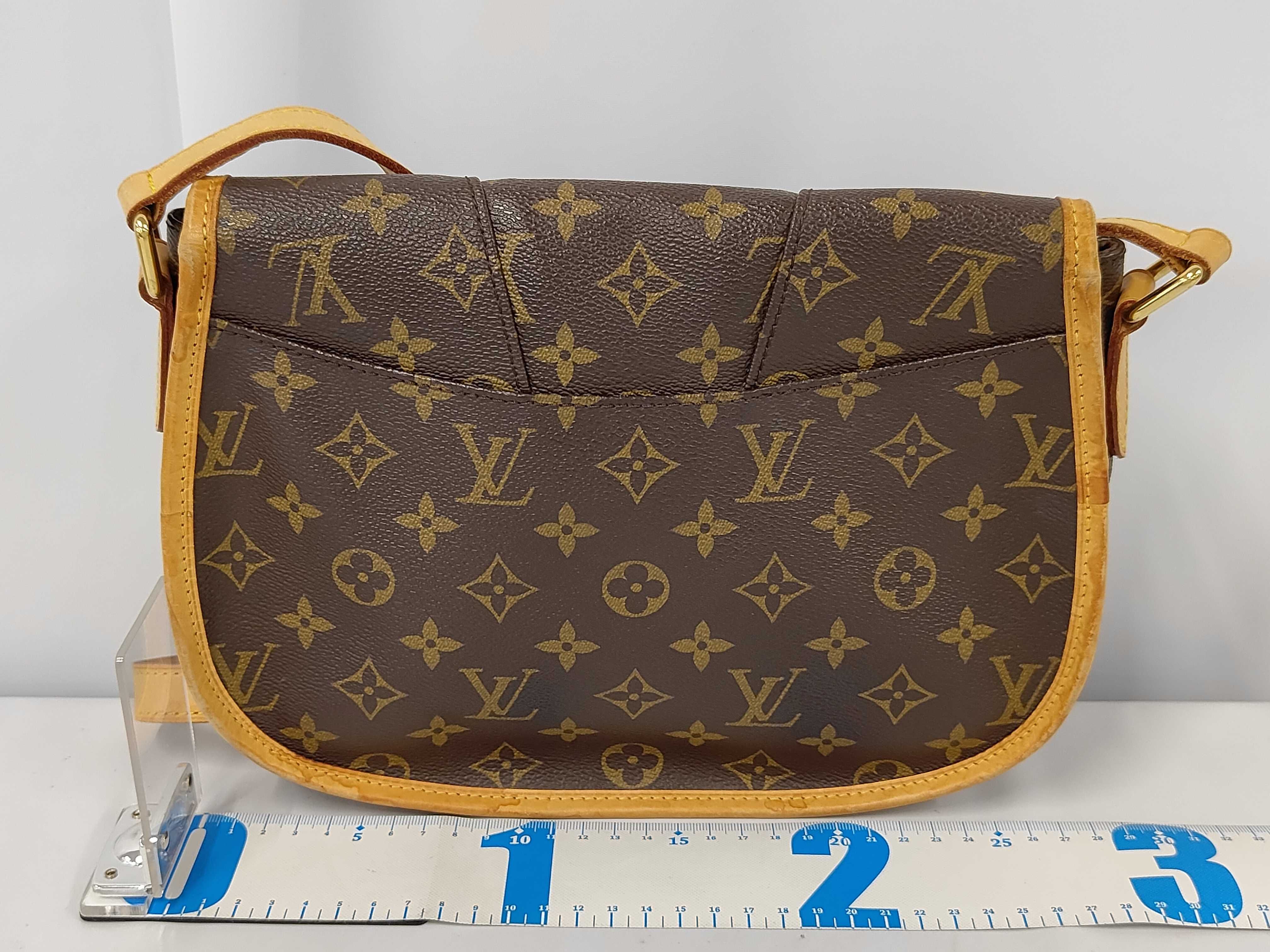 Menilmontant PM Shoulder Bag Monogram M40474 Shoulder Bag — view 2