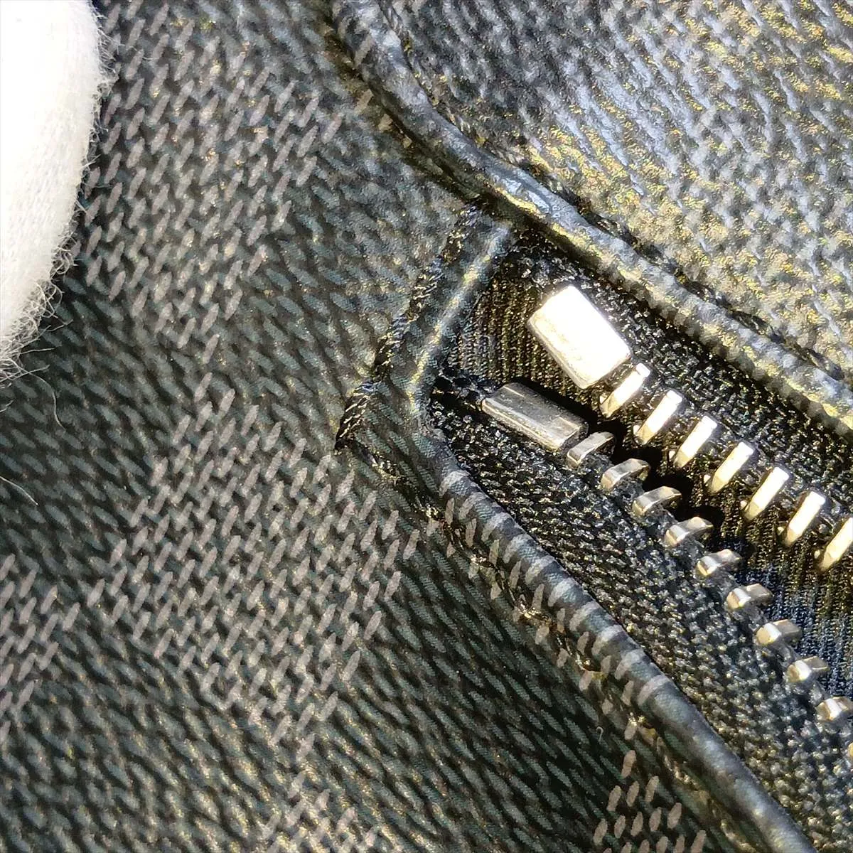 Damier Graphite District MM N41029 CA2128 Black (RFID detected) — view 15