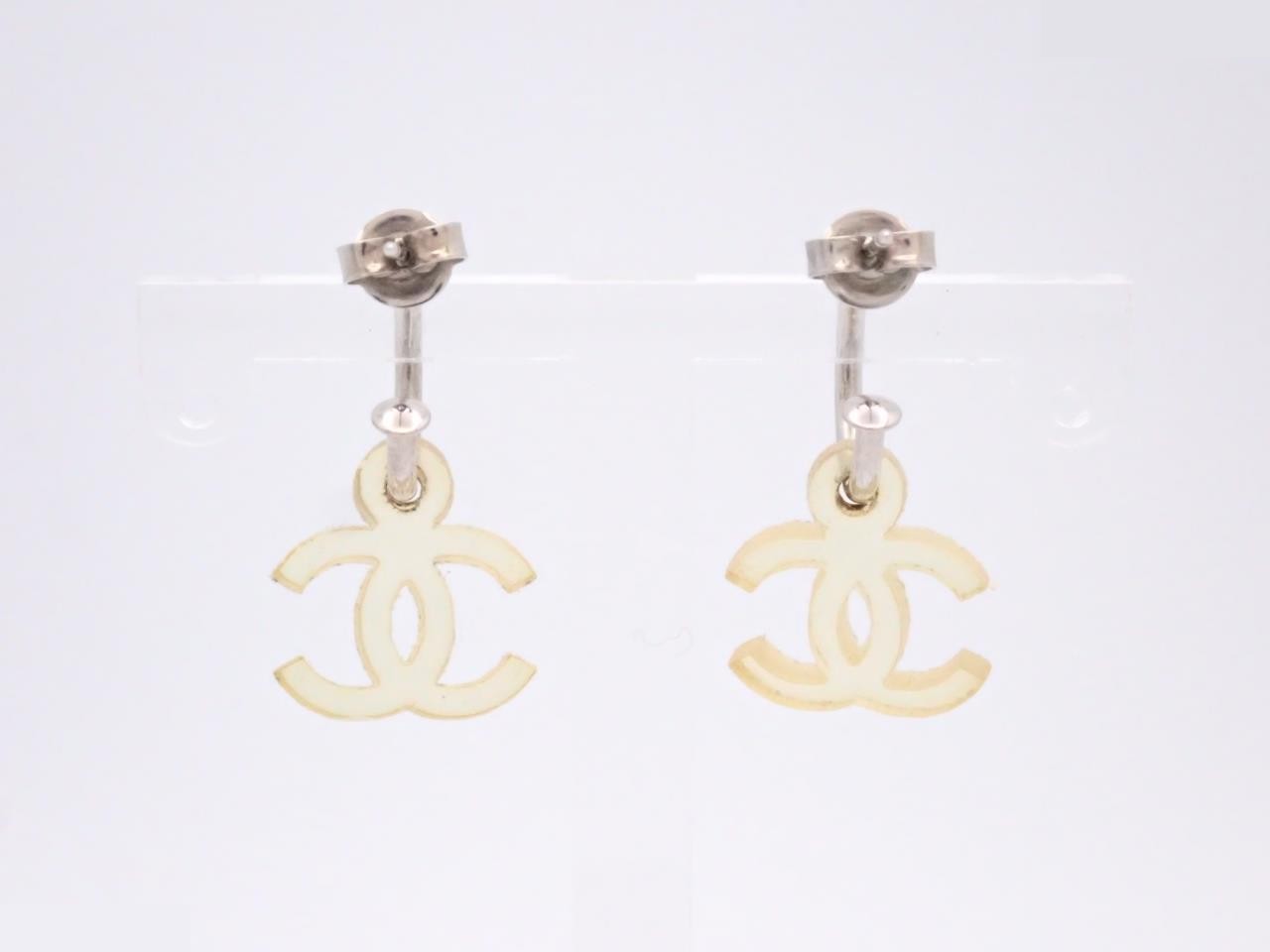 Coco mark swing earrings — view 2