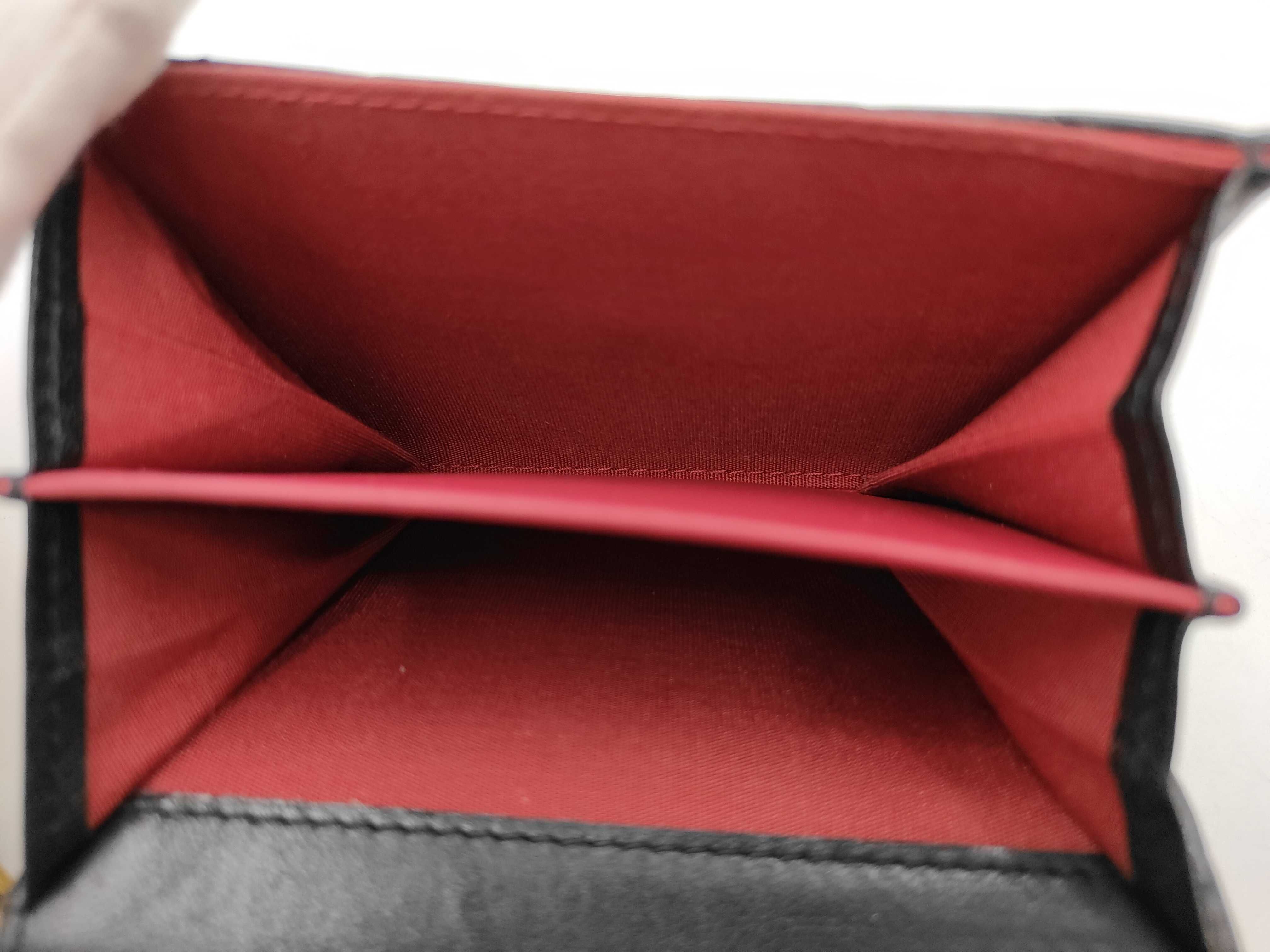 Matelassé Shoulder Bag — view 10