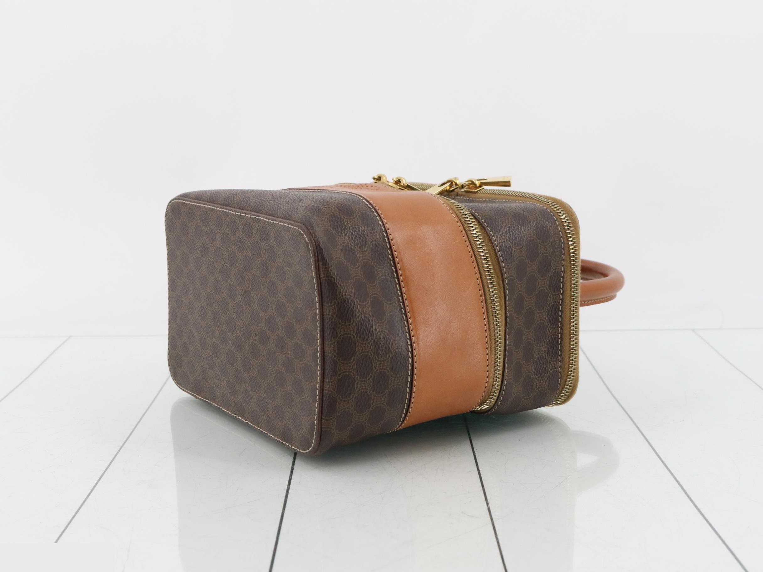 Vanity Handbag Triomphe/Macadam — view 6
