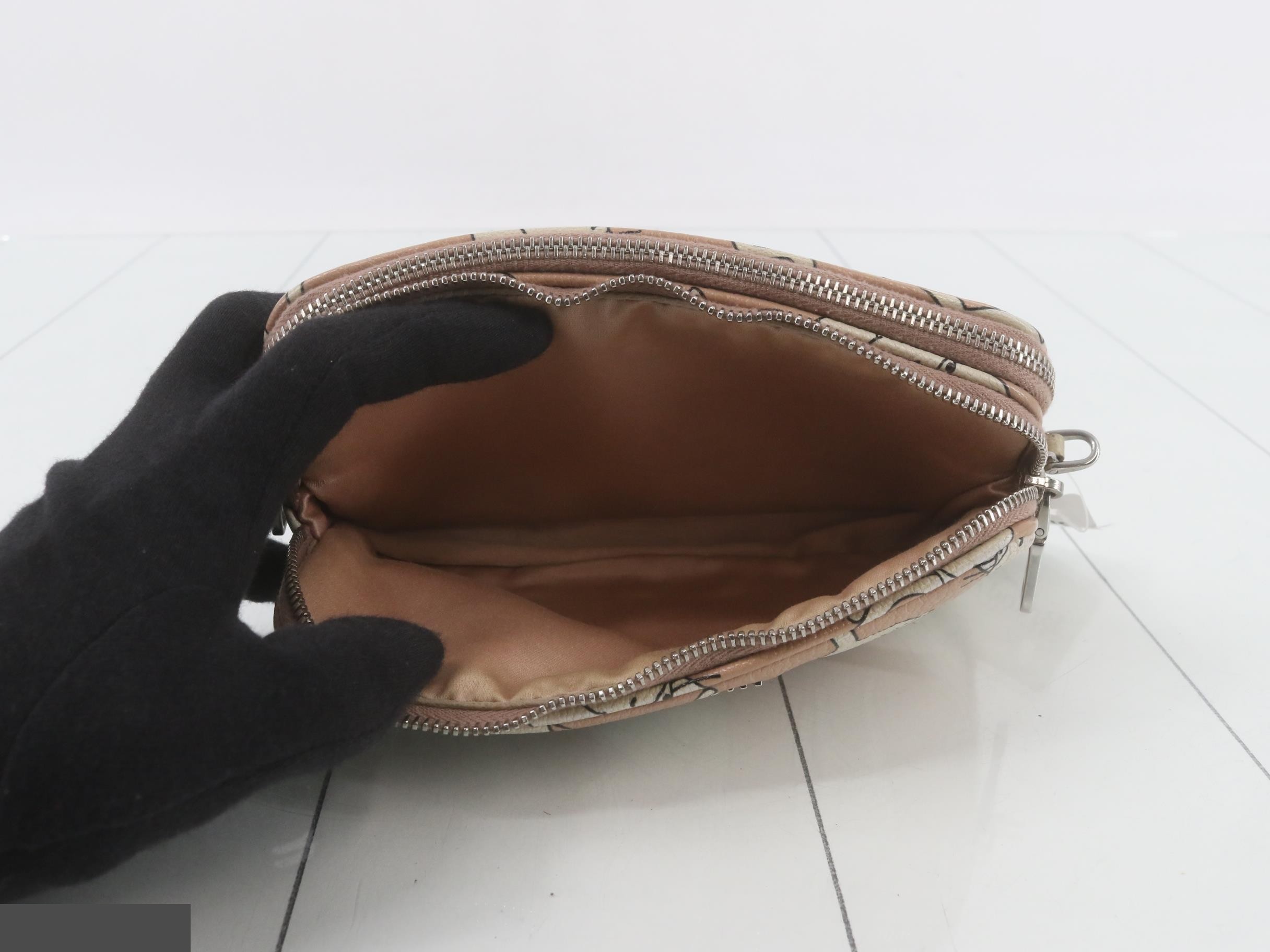 Shoulder bag, embossed leather, pink, cat pattern — view 4