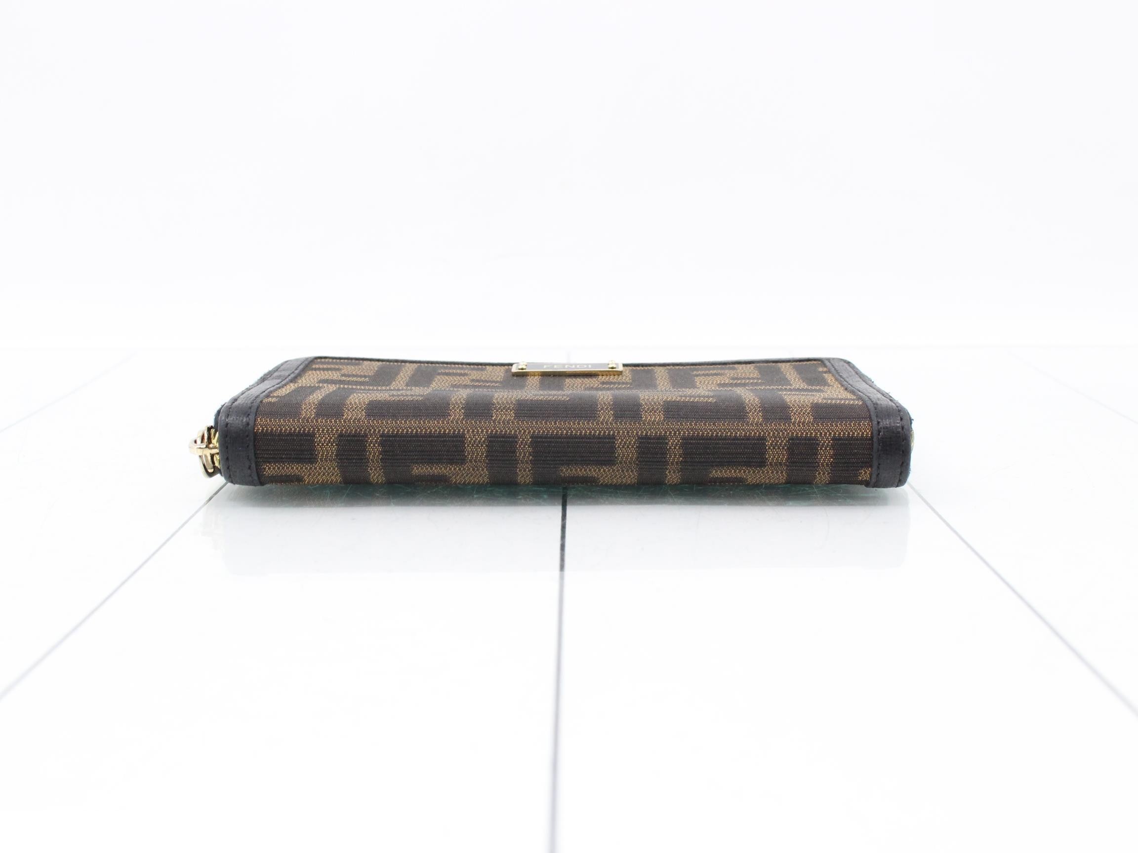 long wallet — view 3