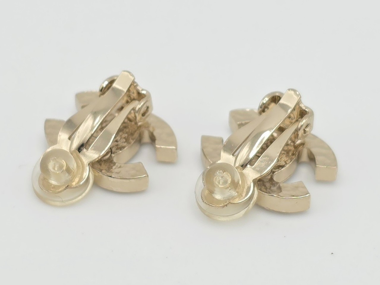 earrings — view 3