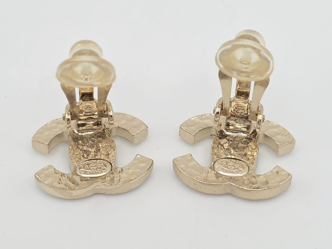 earrings — view 4