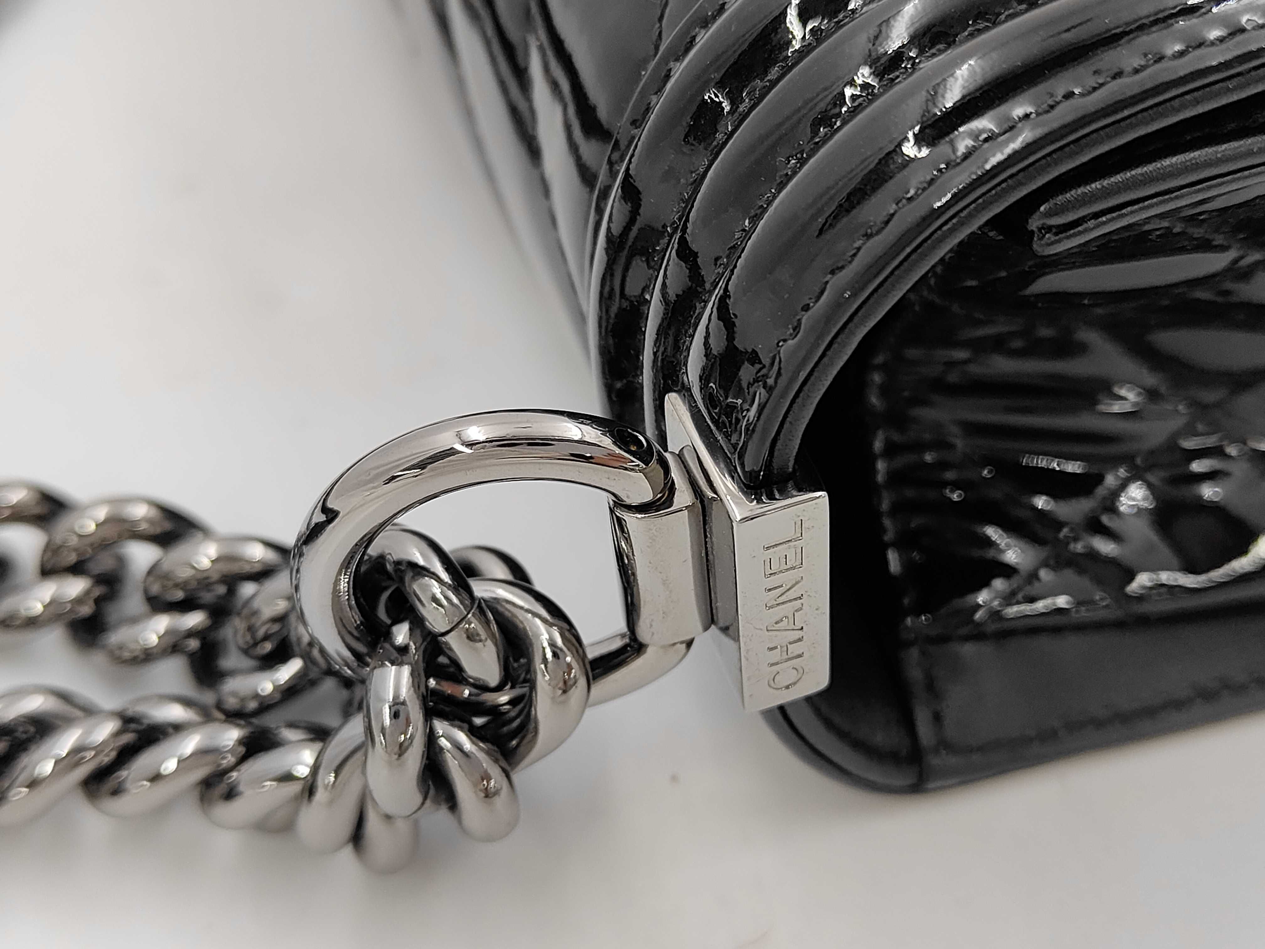 Boy Chanel 25 Chain Shoulder Bag, serial number 18-series, A67086, Black, includes card and sticker. — view 7