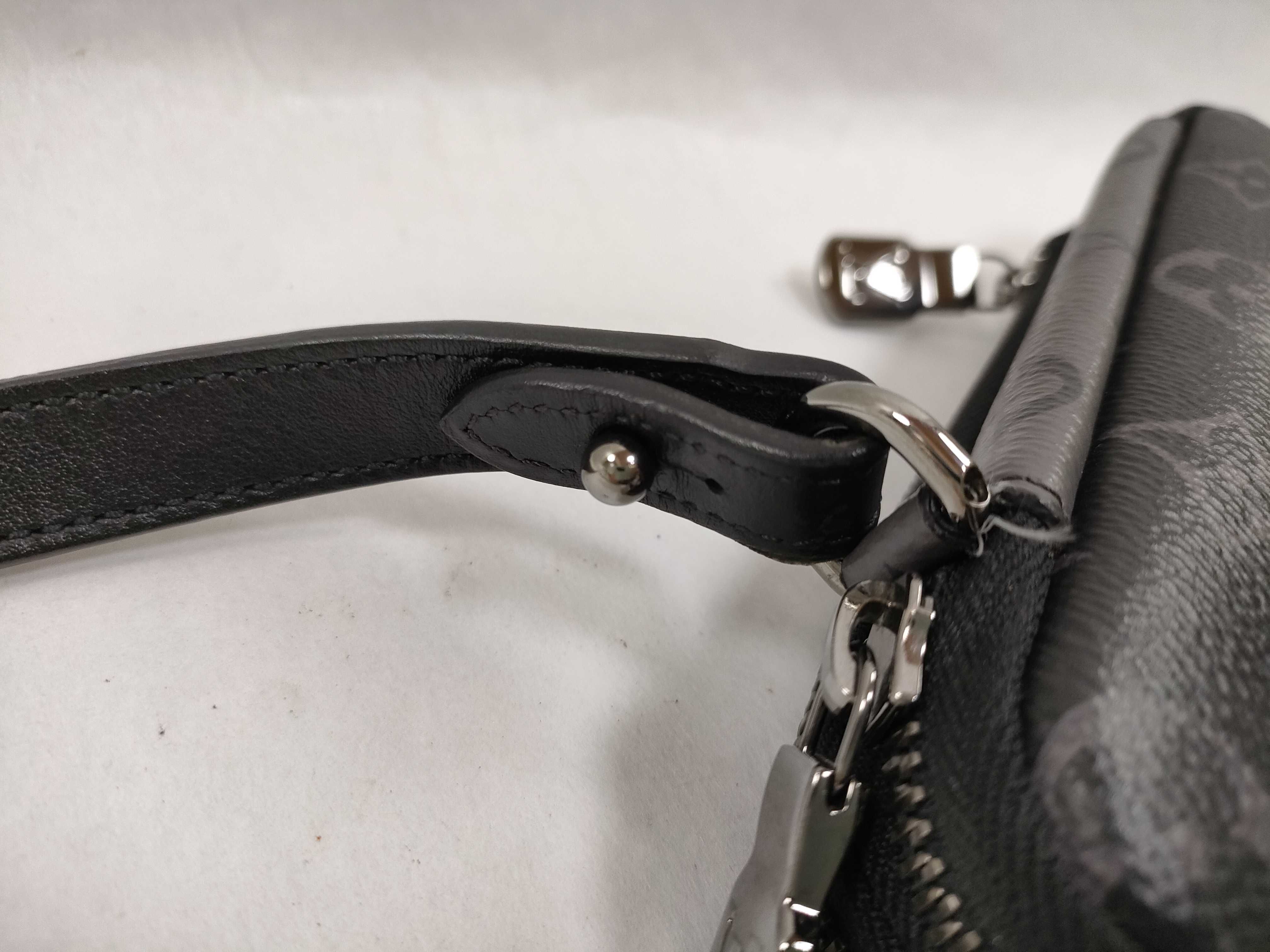 Monogram Louis Vuitton Monogram Camera Shoulder Bag — view 5