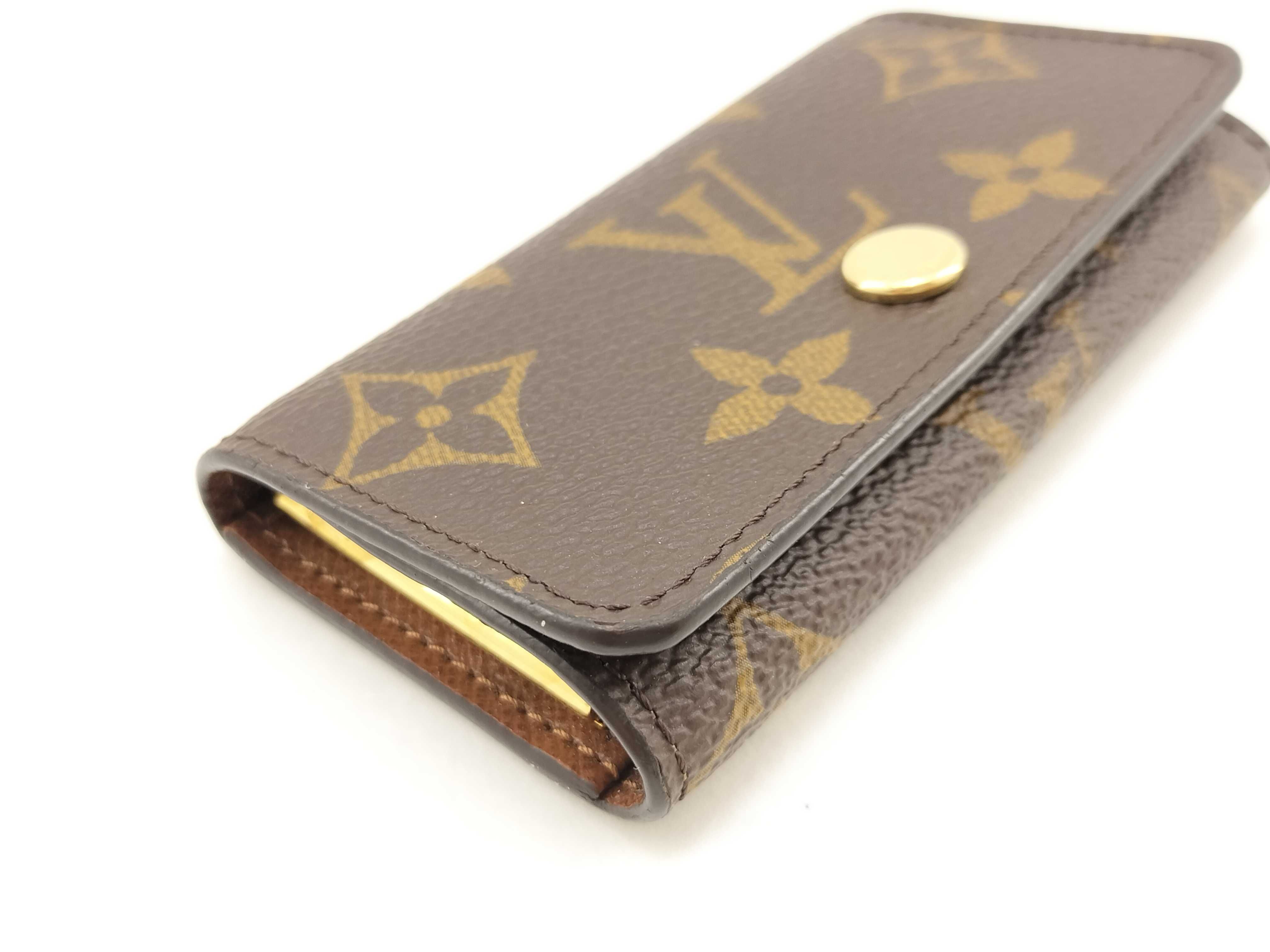 Monogram Louis Vuitton Monogram 4-Key Case M69517 Key Case — view 6