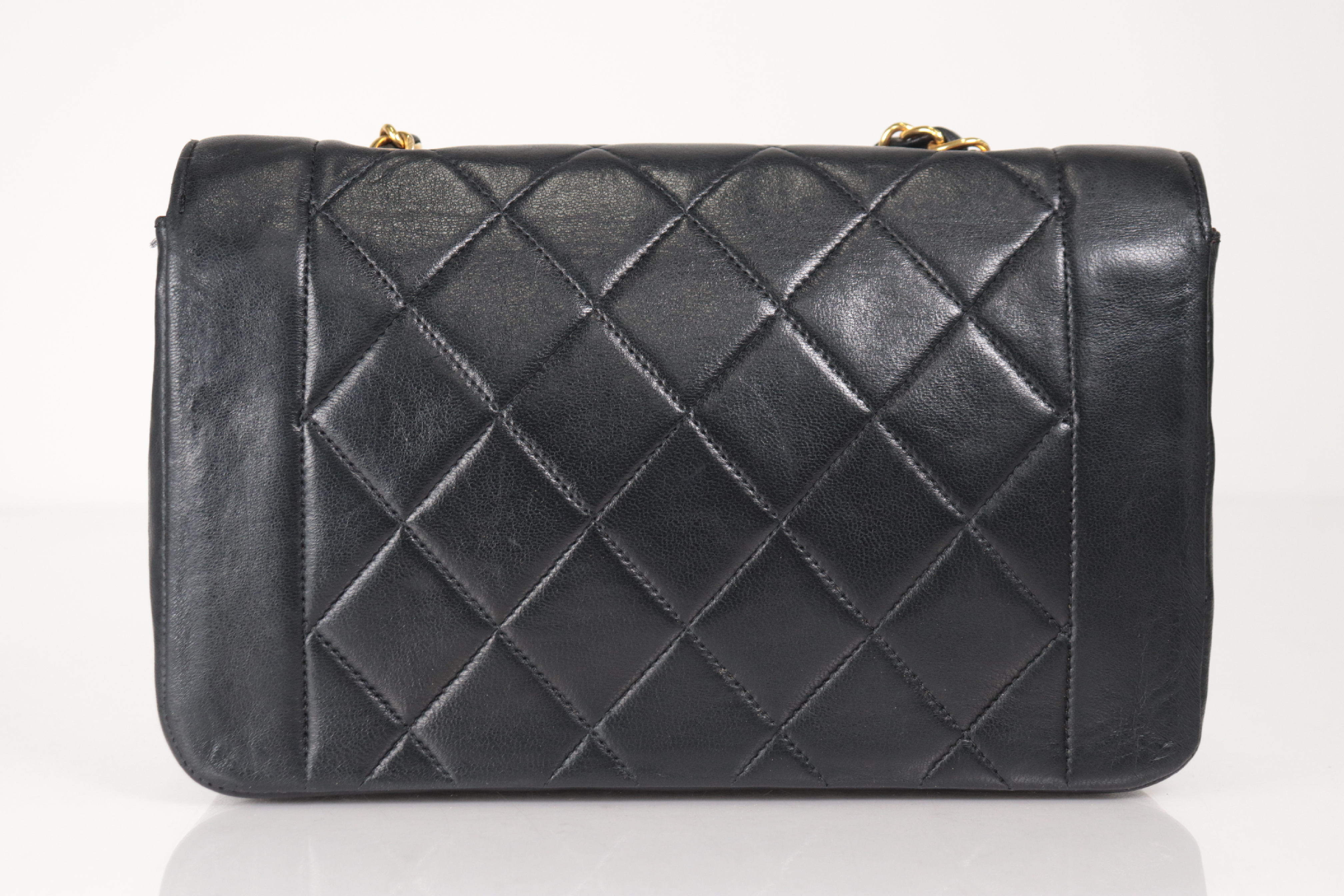 Diana 22 Lambskin Chain Shoulder Bag (Serial No. 4) — view 2