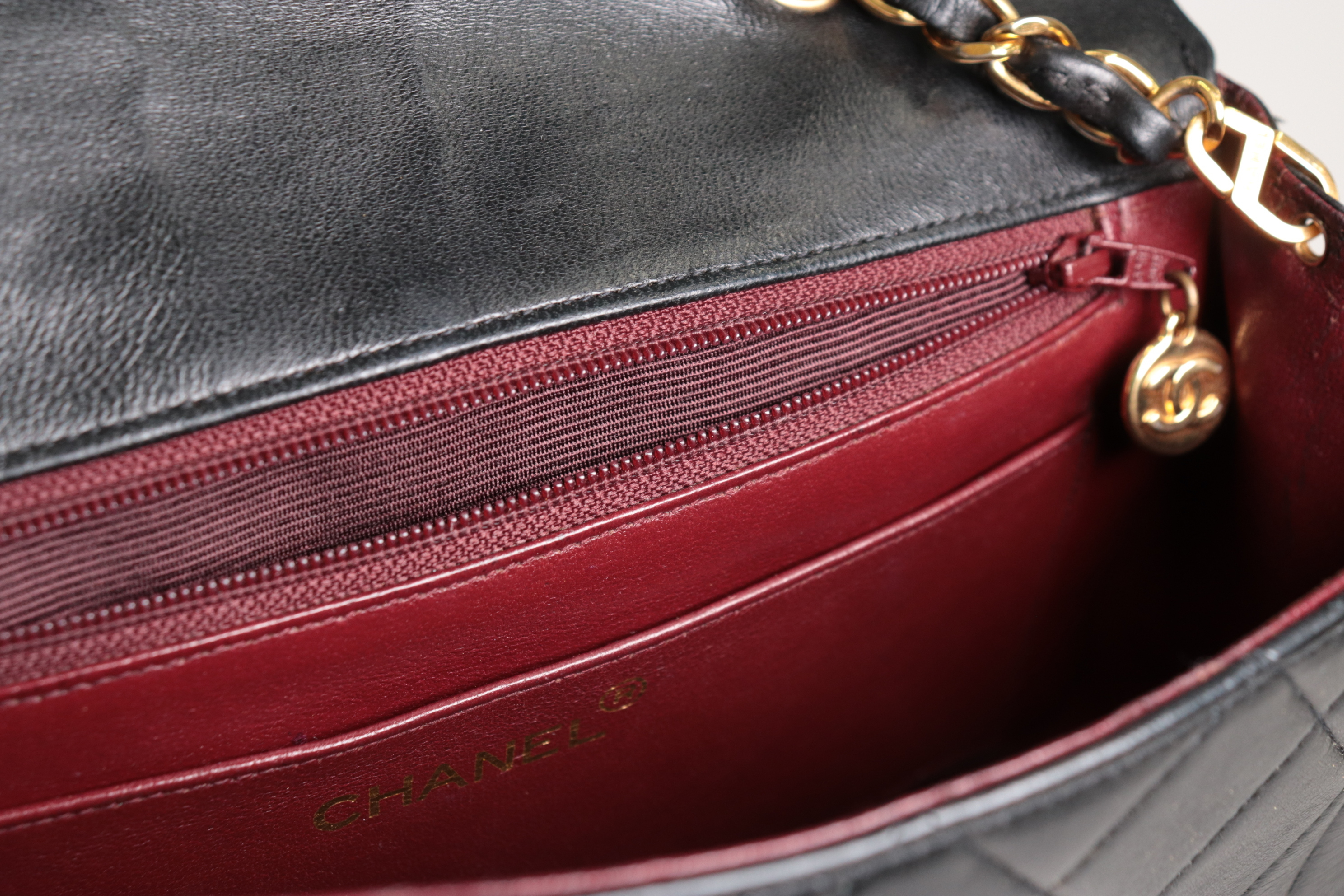 Diana 22 Lambskin Chain Shoulder Bag (Serial No. 4) — view 9