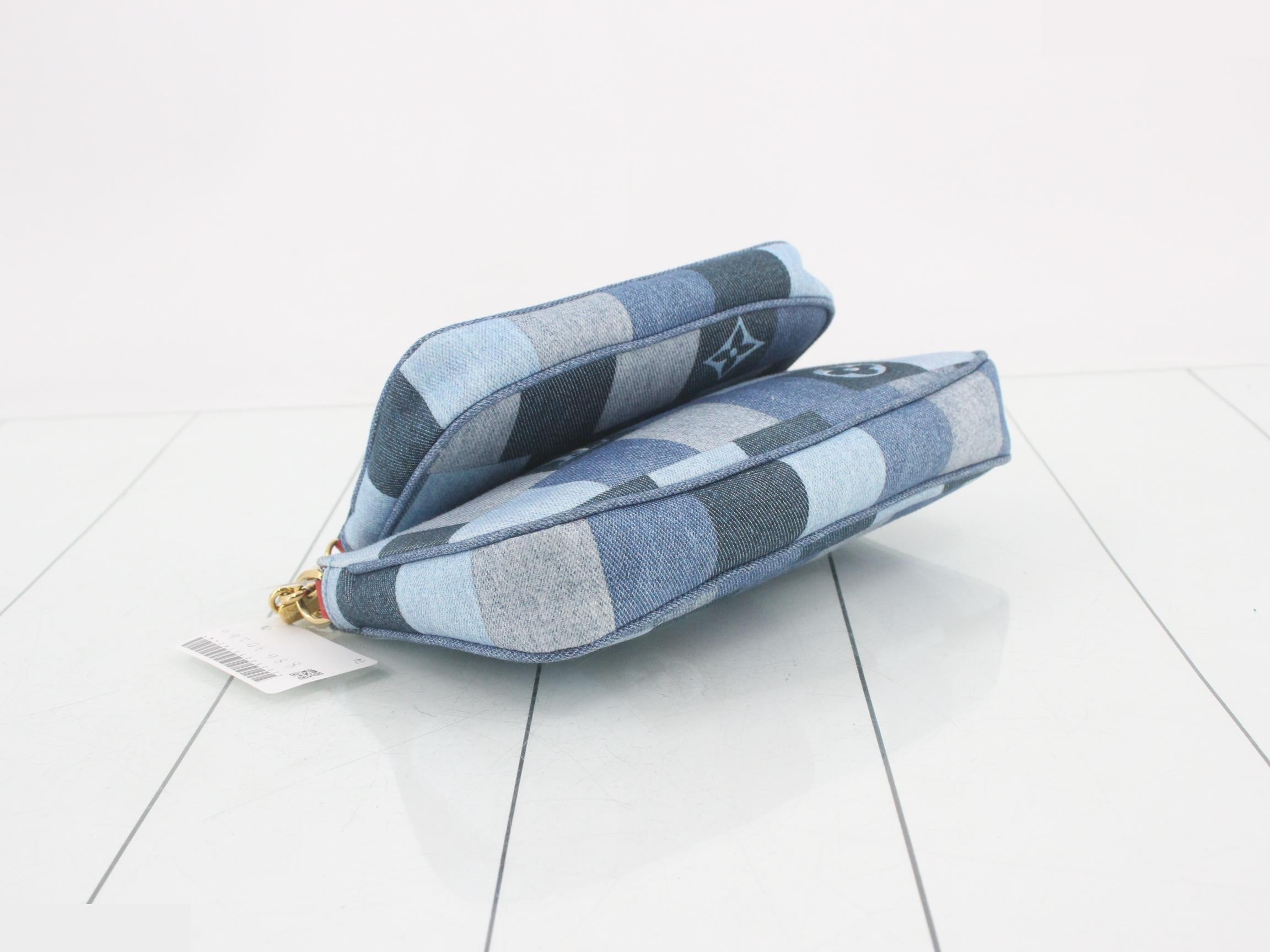 Multi Pochette Accessoires 2-Way Shoulder Bag — view 5