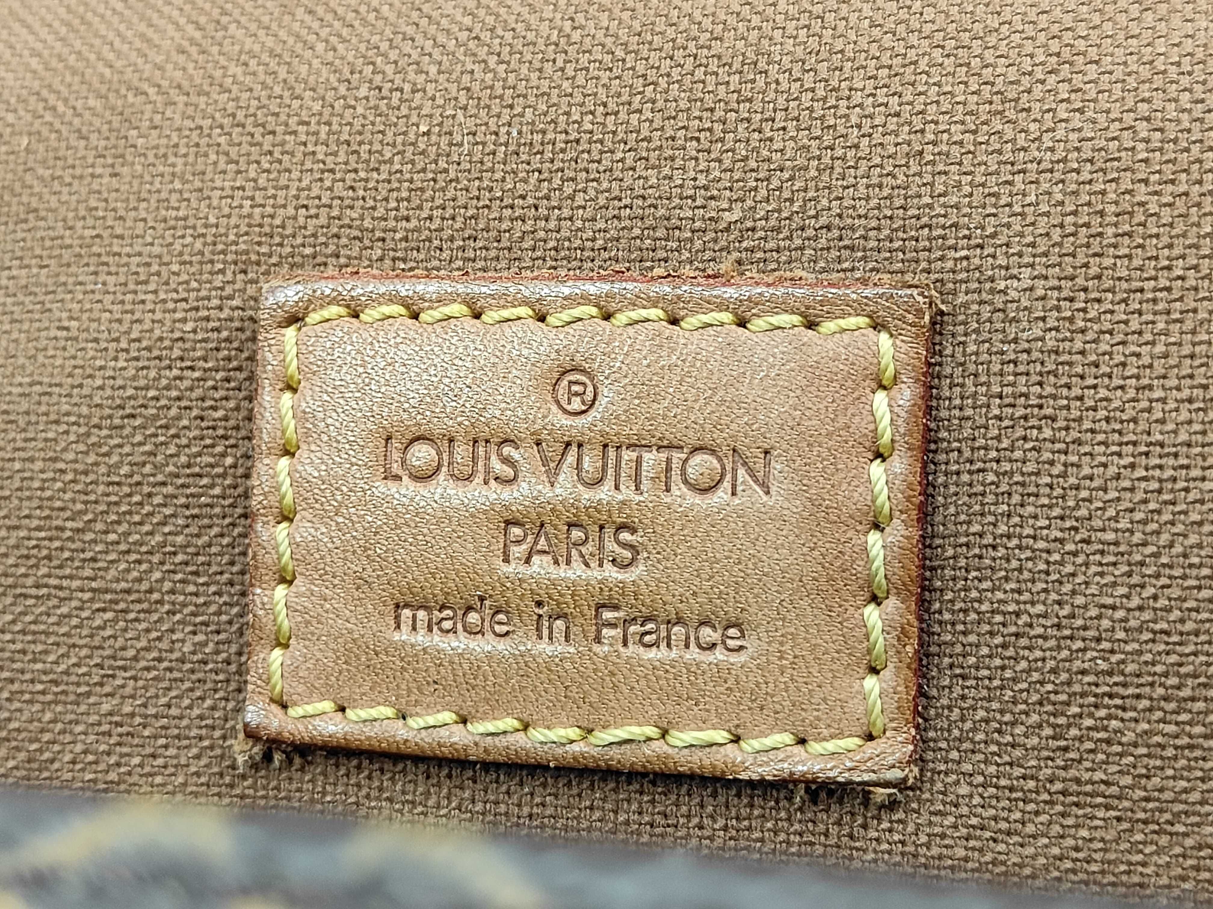 Monogram LV Monogram Flap Shoulder Bag — view 9