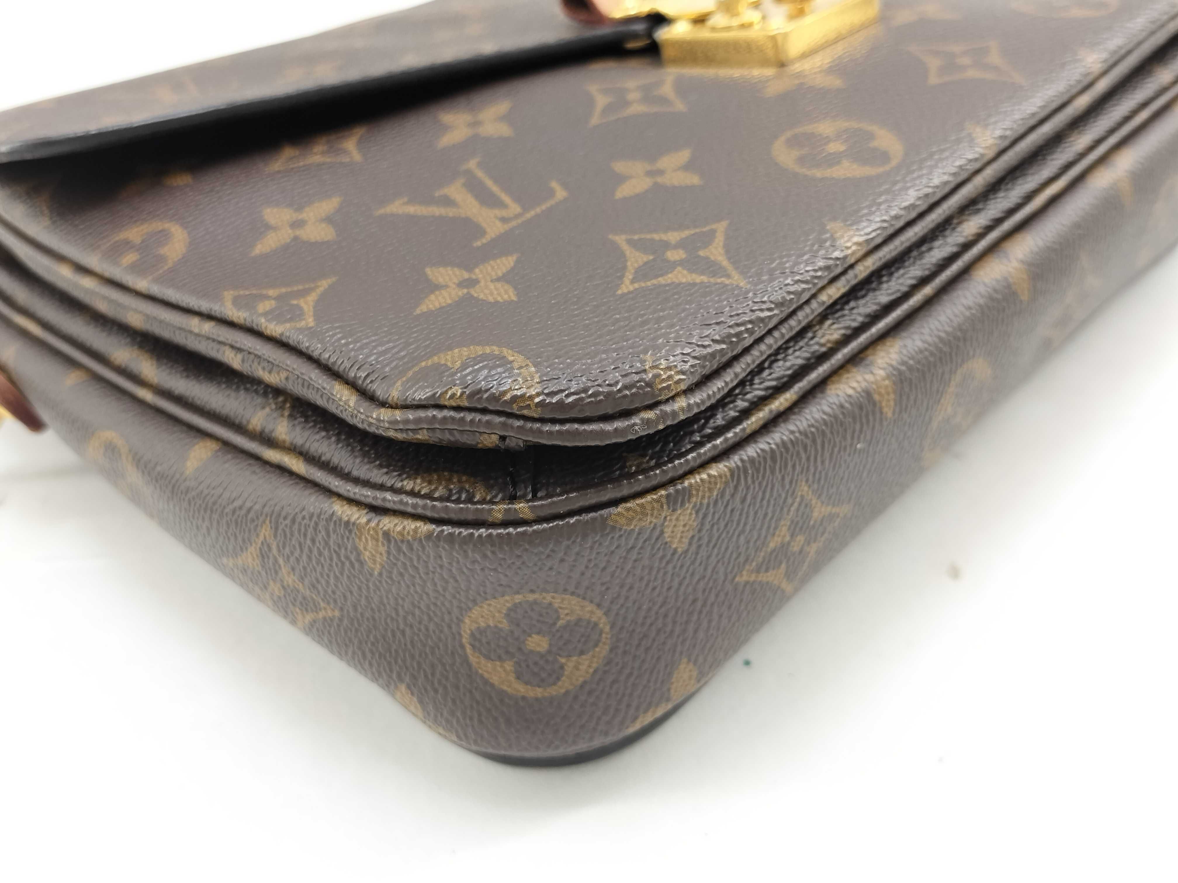 Monogram Pochette Metis Monogram Handbag — view 4