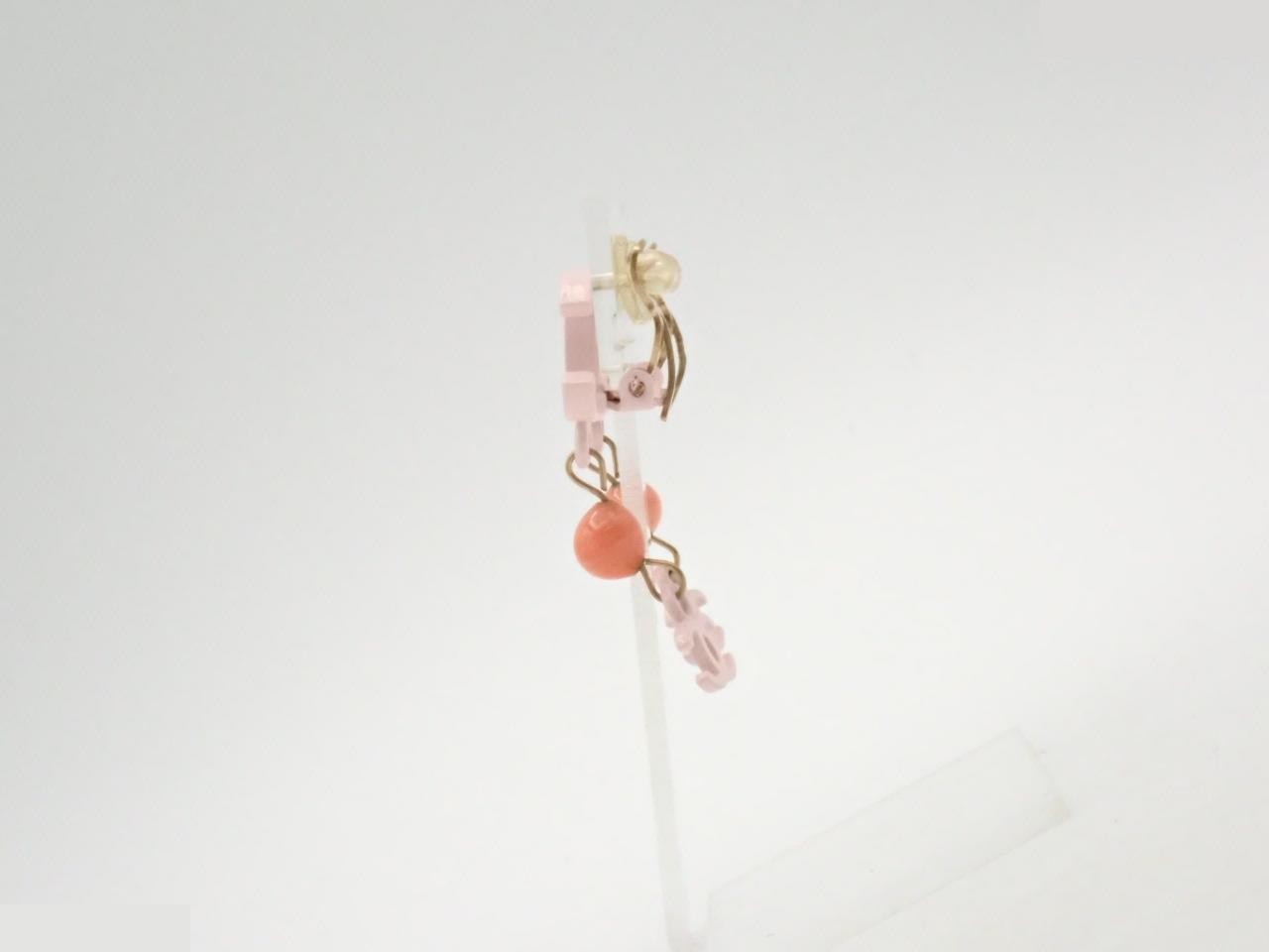 Vintage Classic (Precious Metal) Earrings — view 3