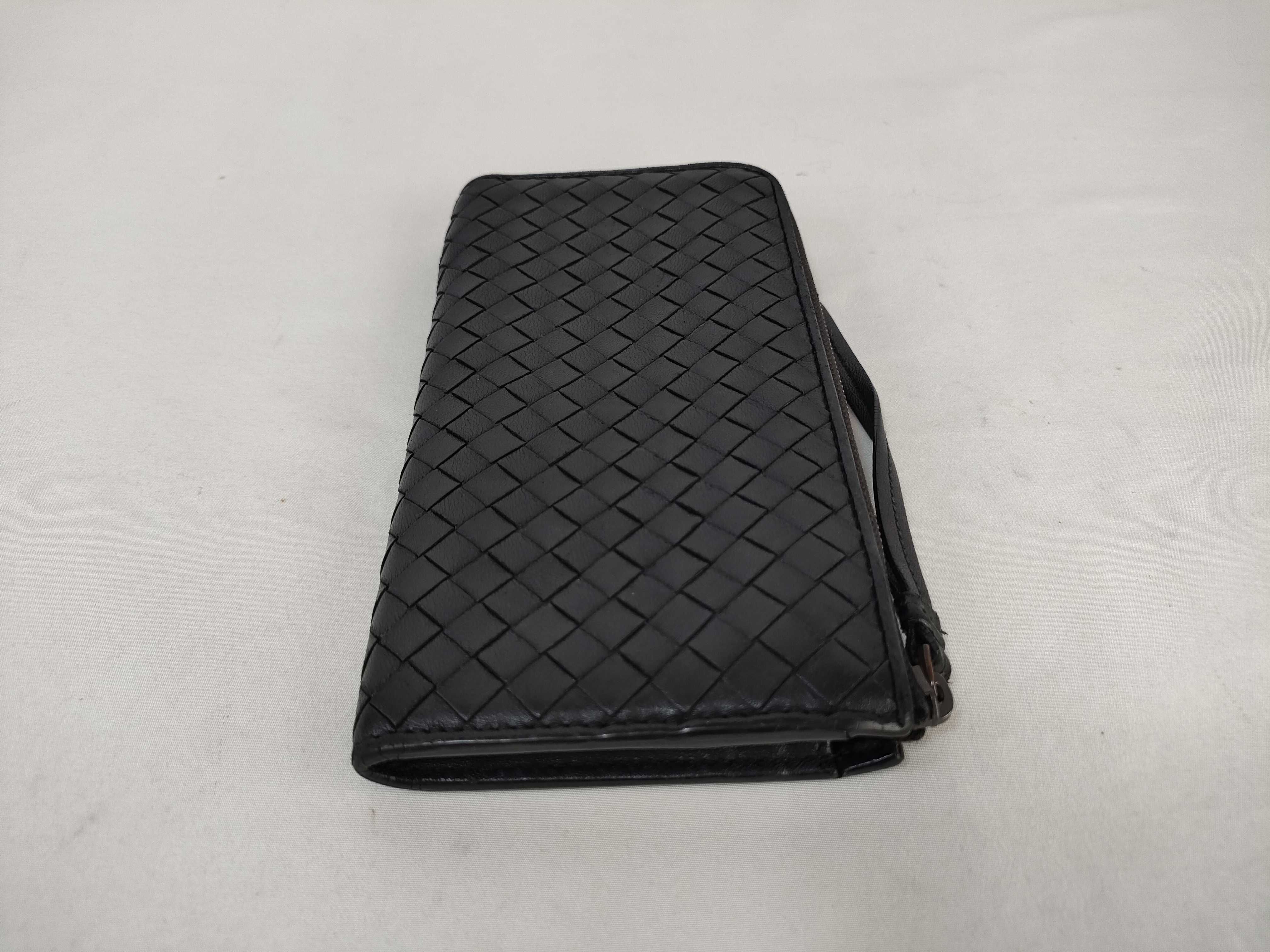 Intrecciato Long Wallet with Zipper, Black — view 5