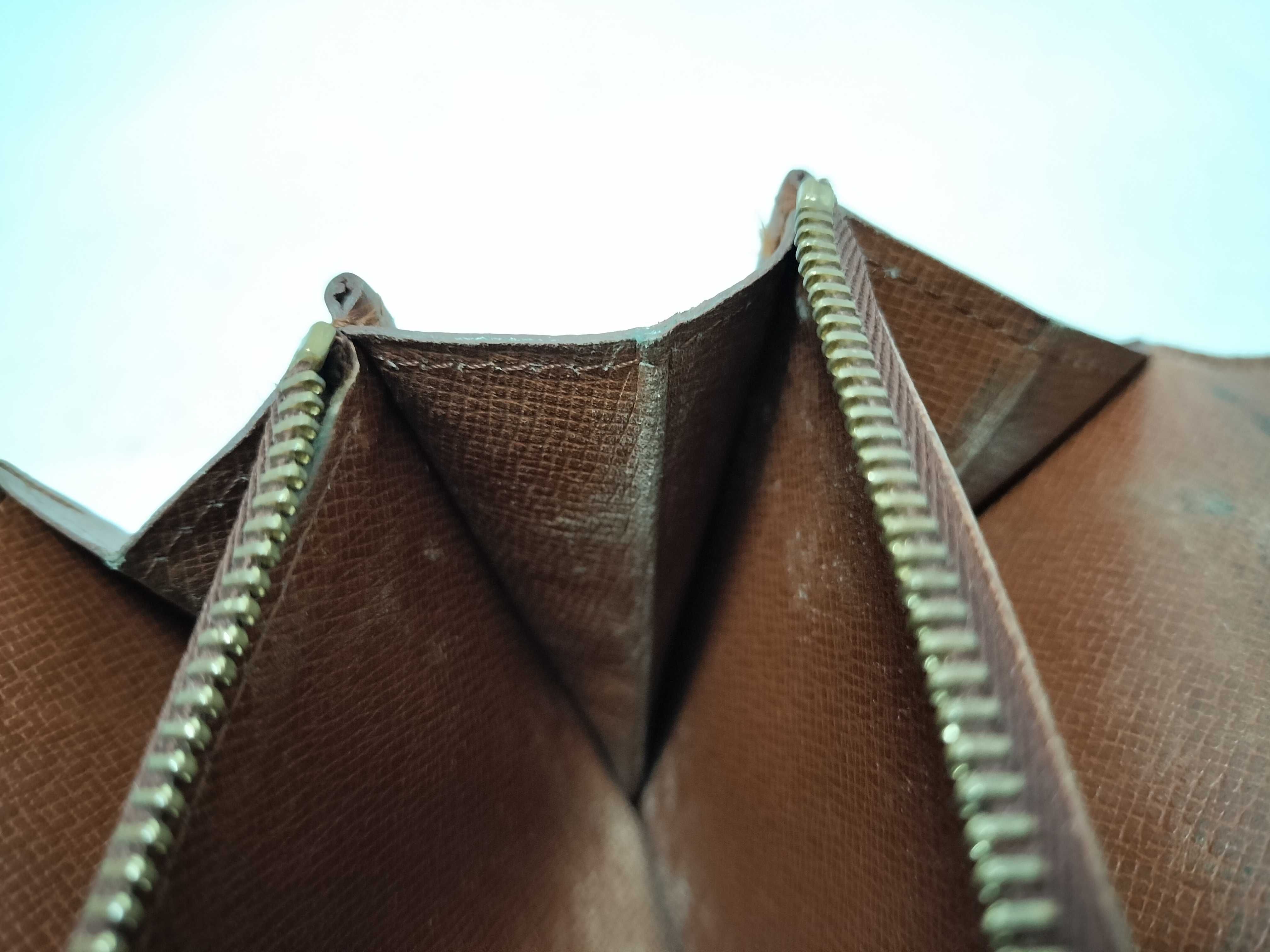 Monogram Louis Vuitton Long Wallet — view 9