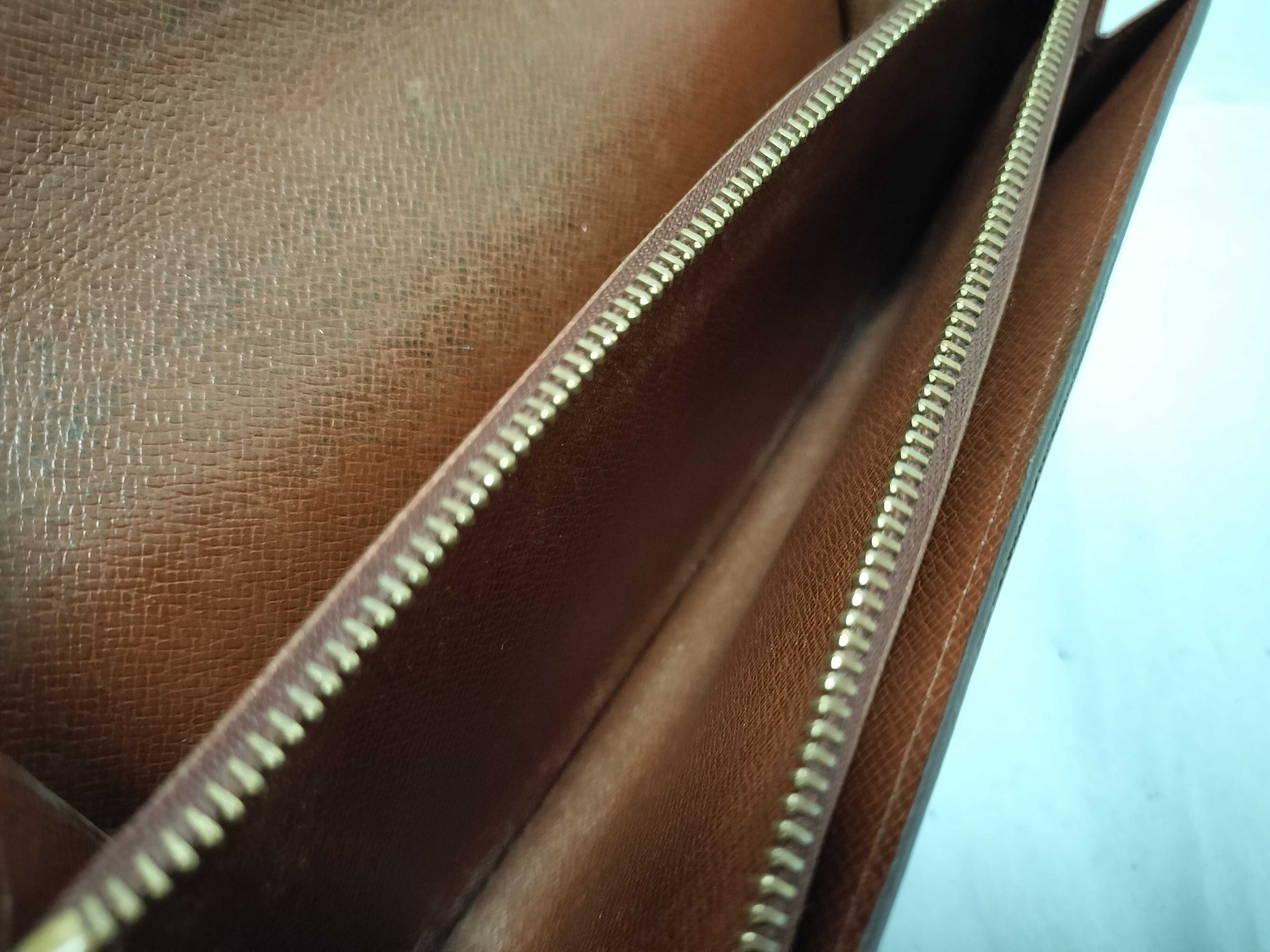 Monogram Louis Vuitton Long Wallet — view 10
