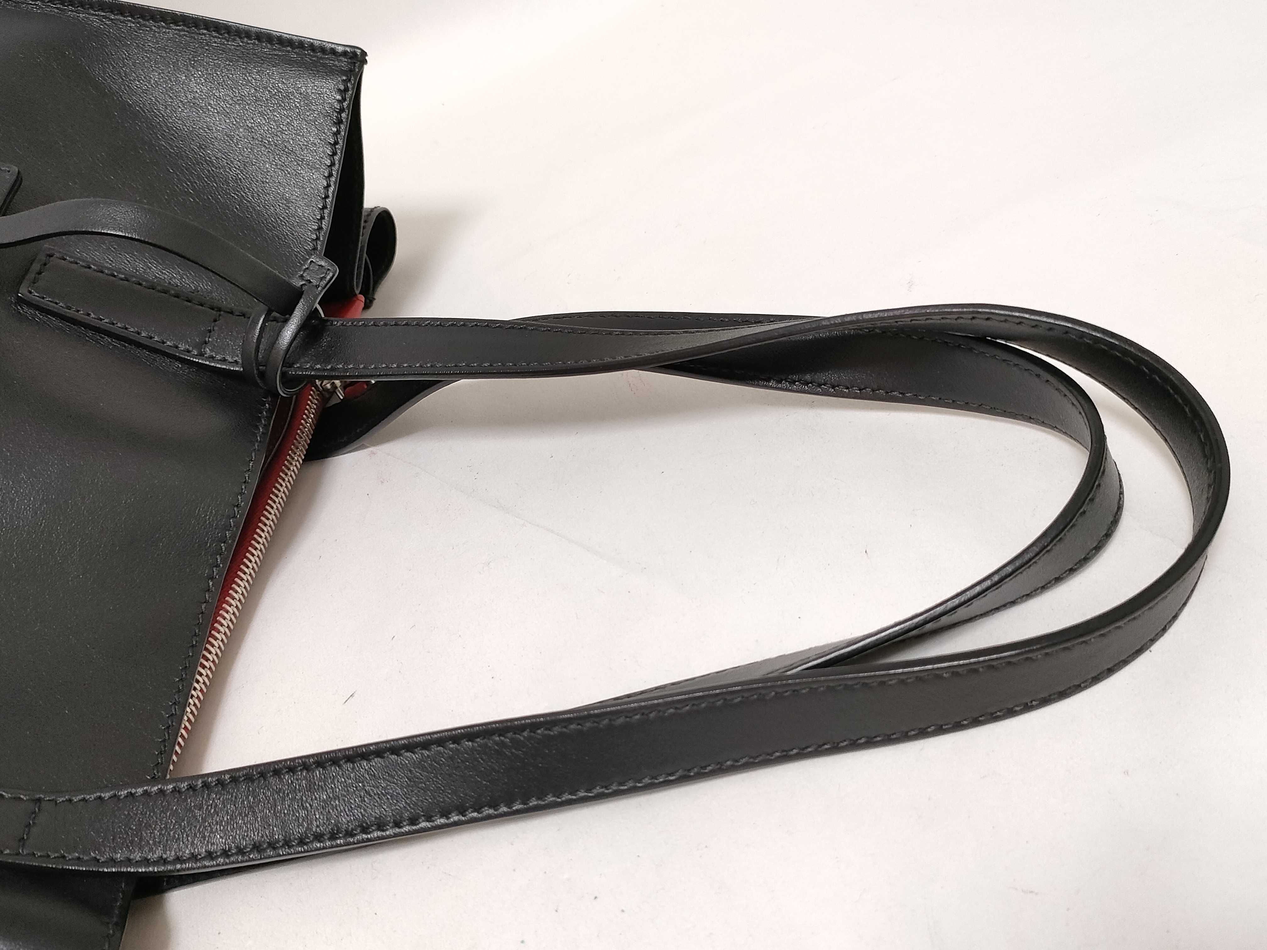 2-way Tote Bag Leather Triangle Logo Tote Bag — view 3
