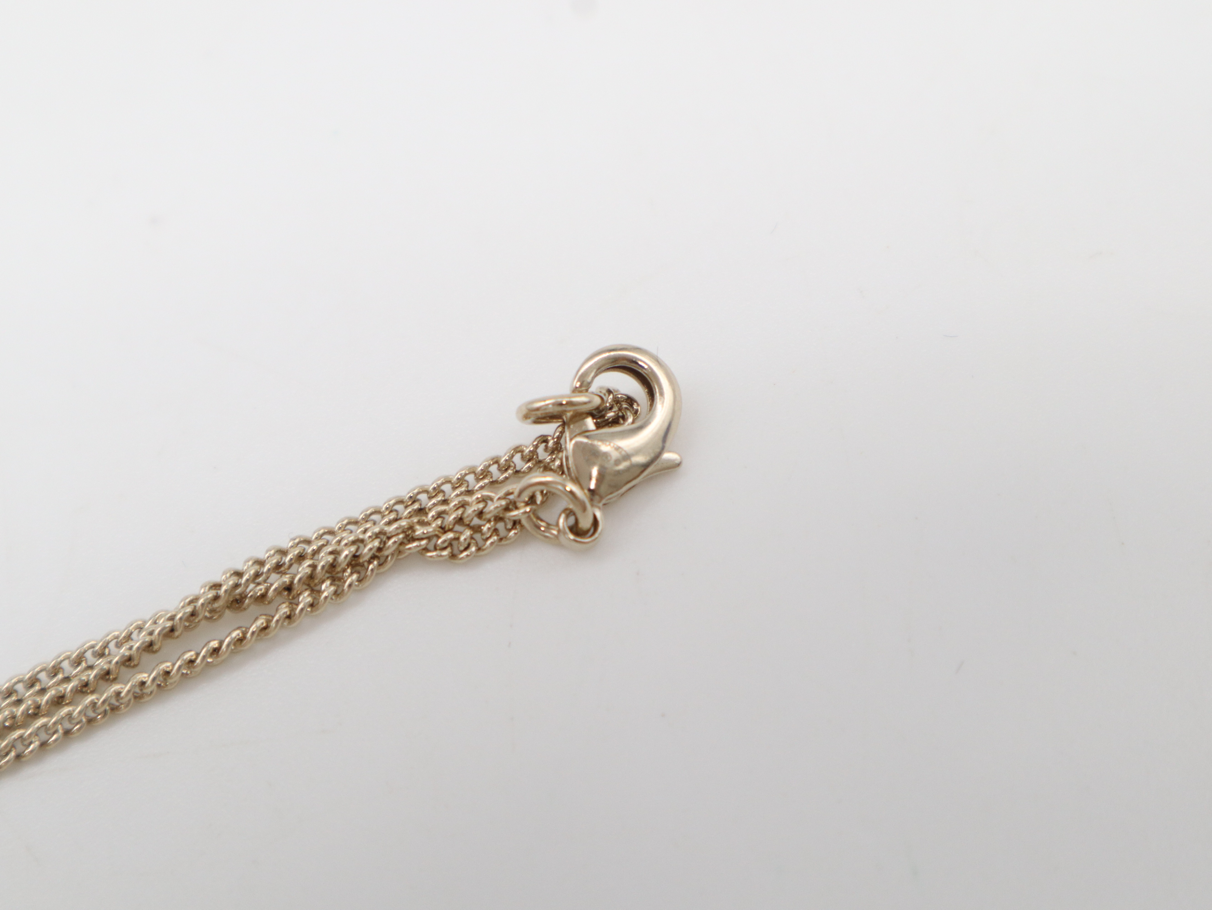 G26C Bambi Coco Mark Rhinestone GP Faux Pearl Necklace — view 4