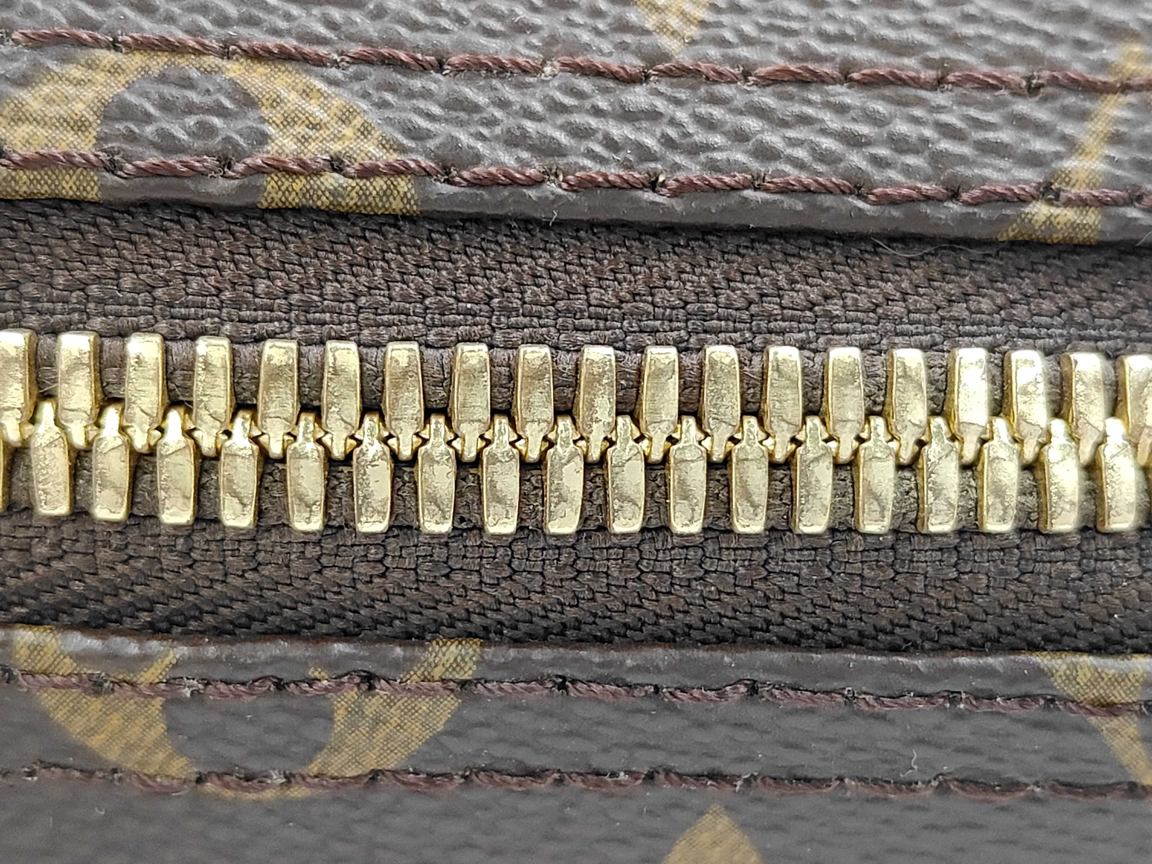 Monogram Keepall 55 Bandoulière MB1010 Boston Bag — view 11