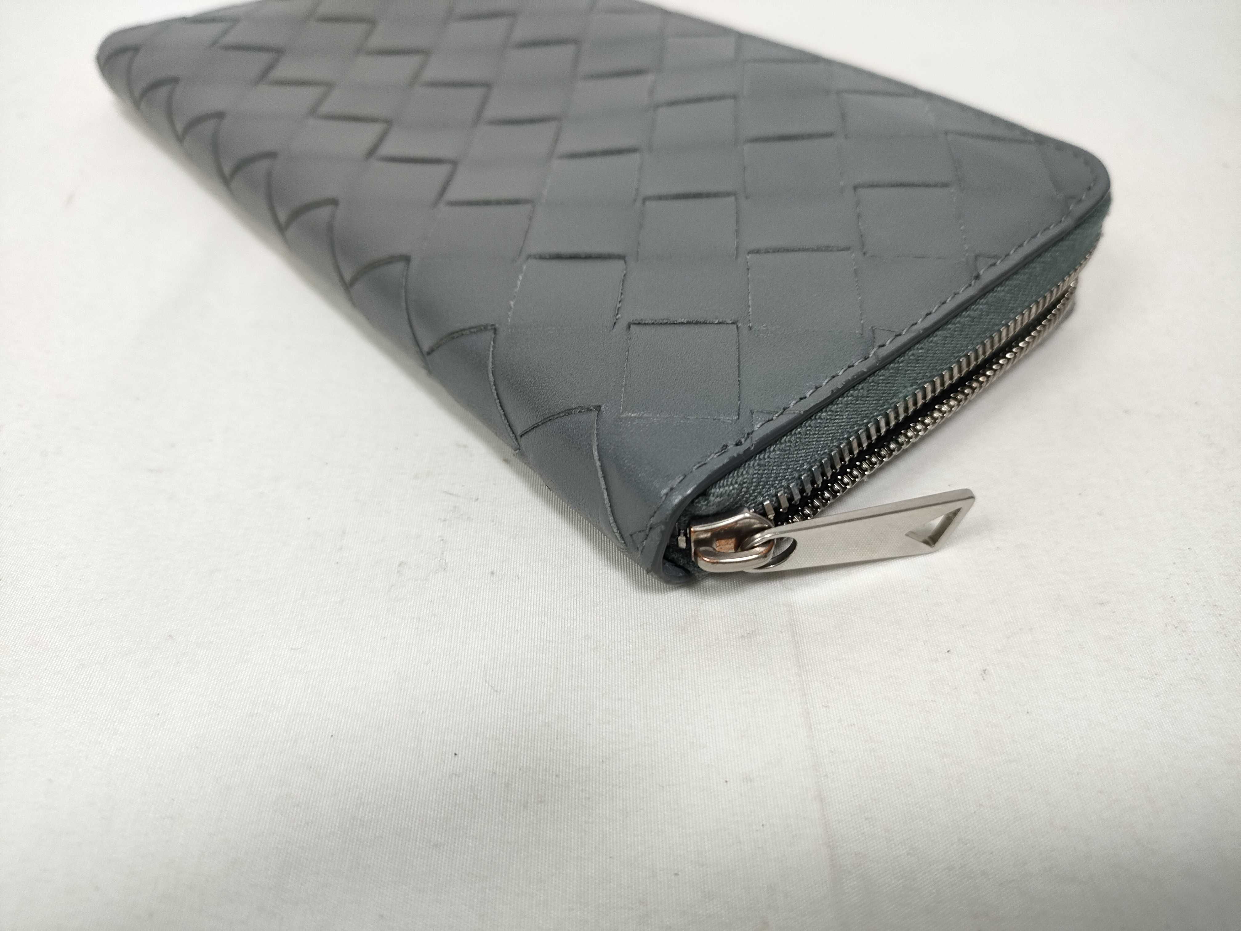 Intrecciato Bottega Long Wallet Intrecciato Gray Wallet — view 3