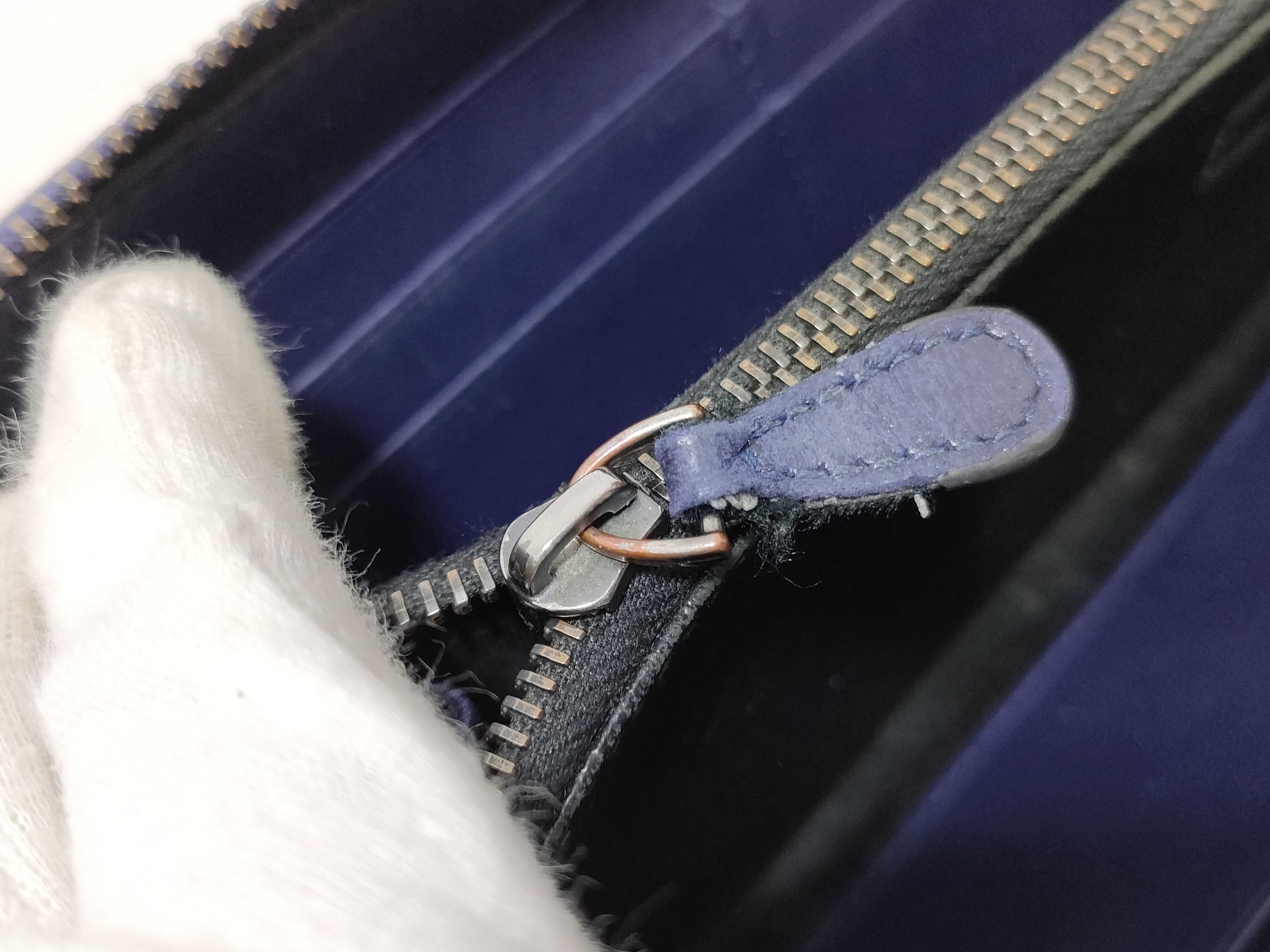 Intrecciato Long Wallet, Intrecciato Round Zip Wallet — view 11