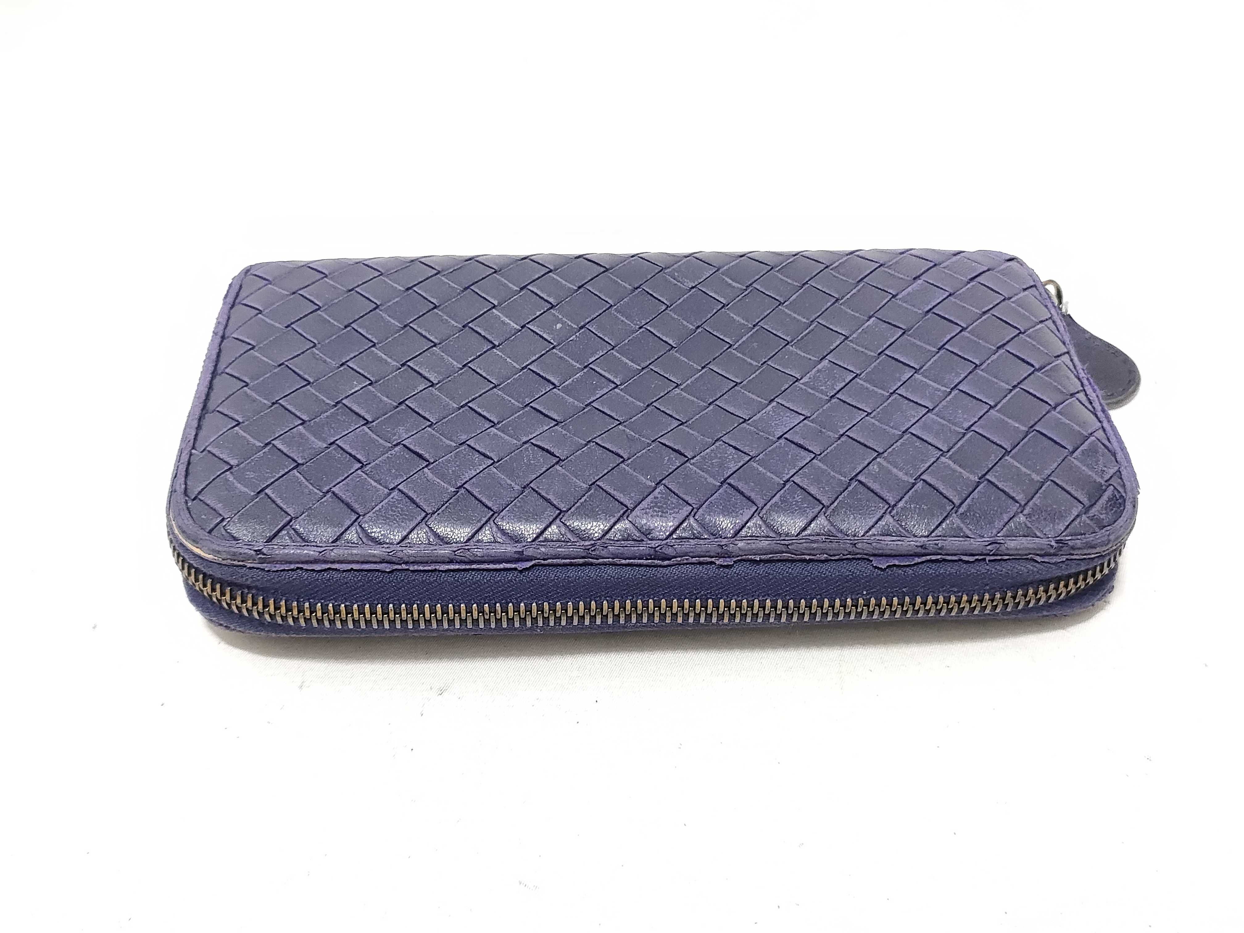 Intrecciato Long Wallet, Intrecciato Round Zip Wallet — view 3