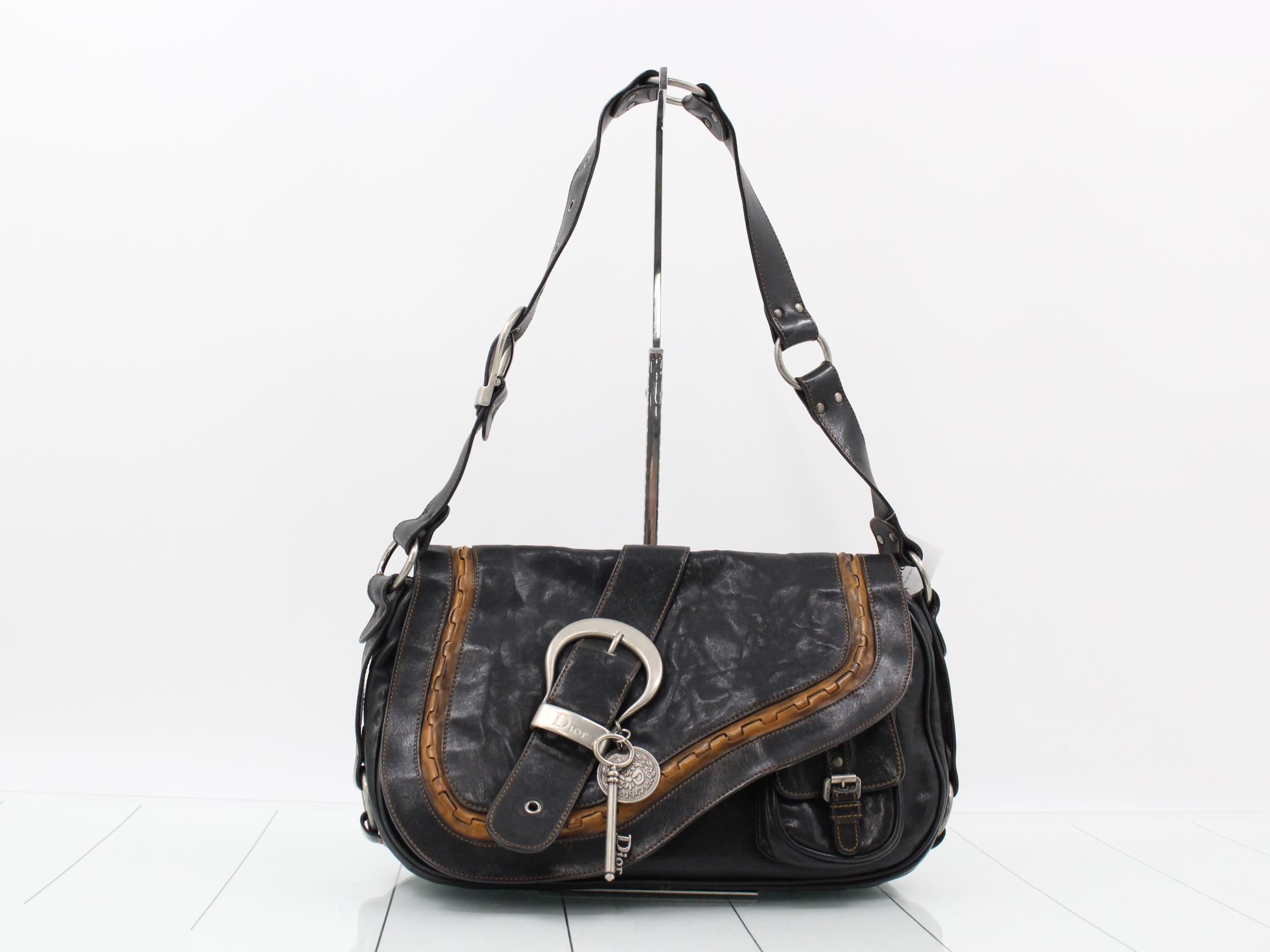 Other lines: Bags and shoulder bags