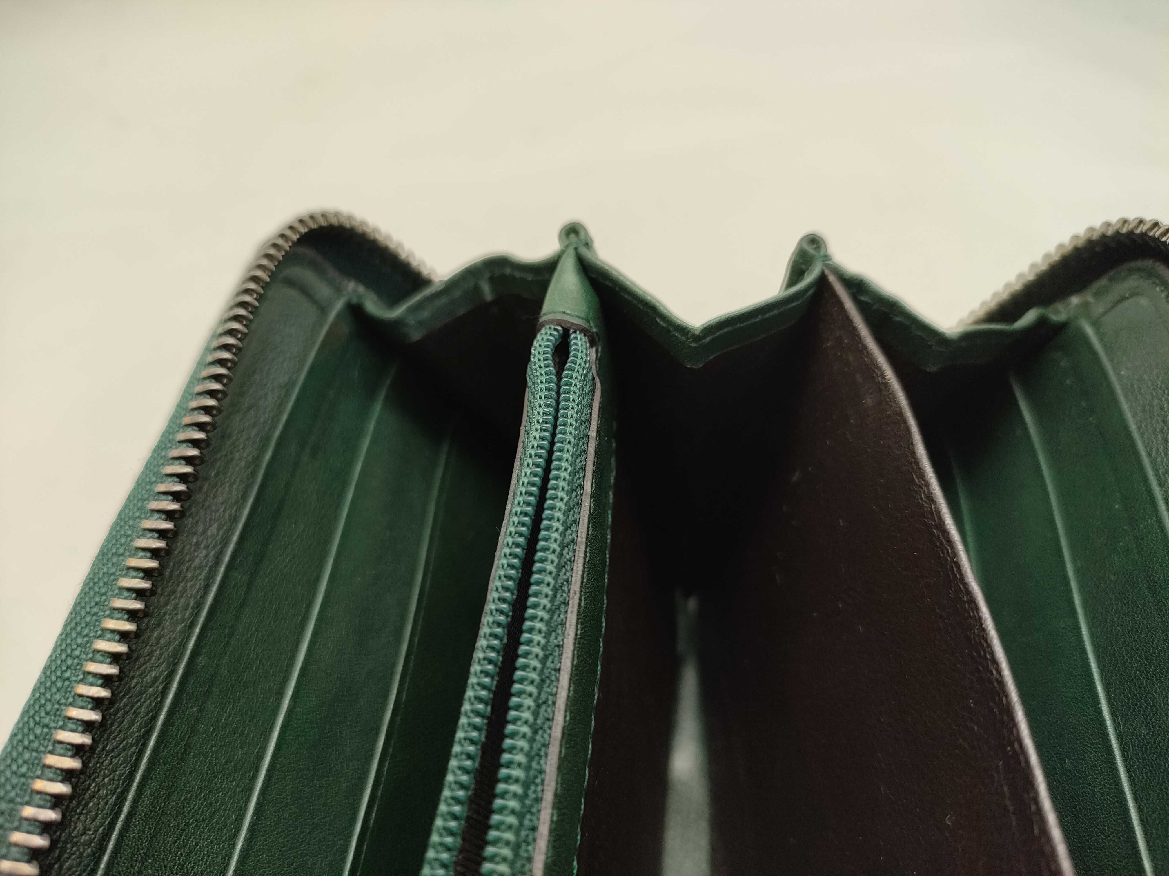 embossed round zipper long wallet — view 13