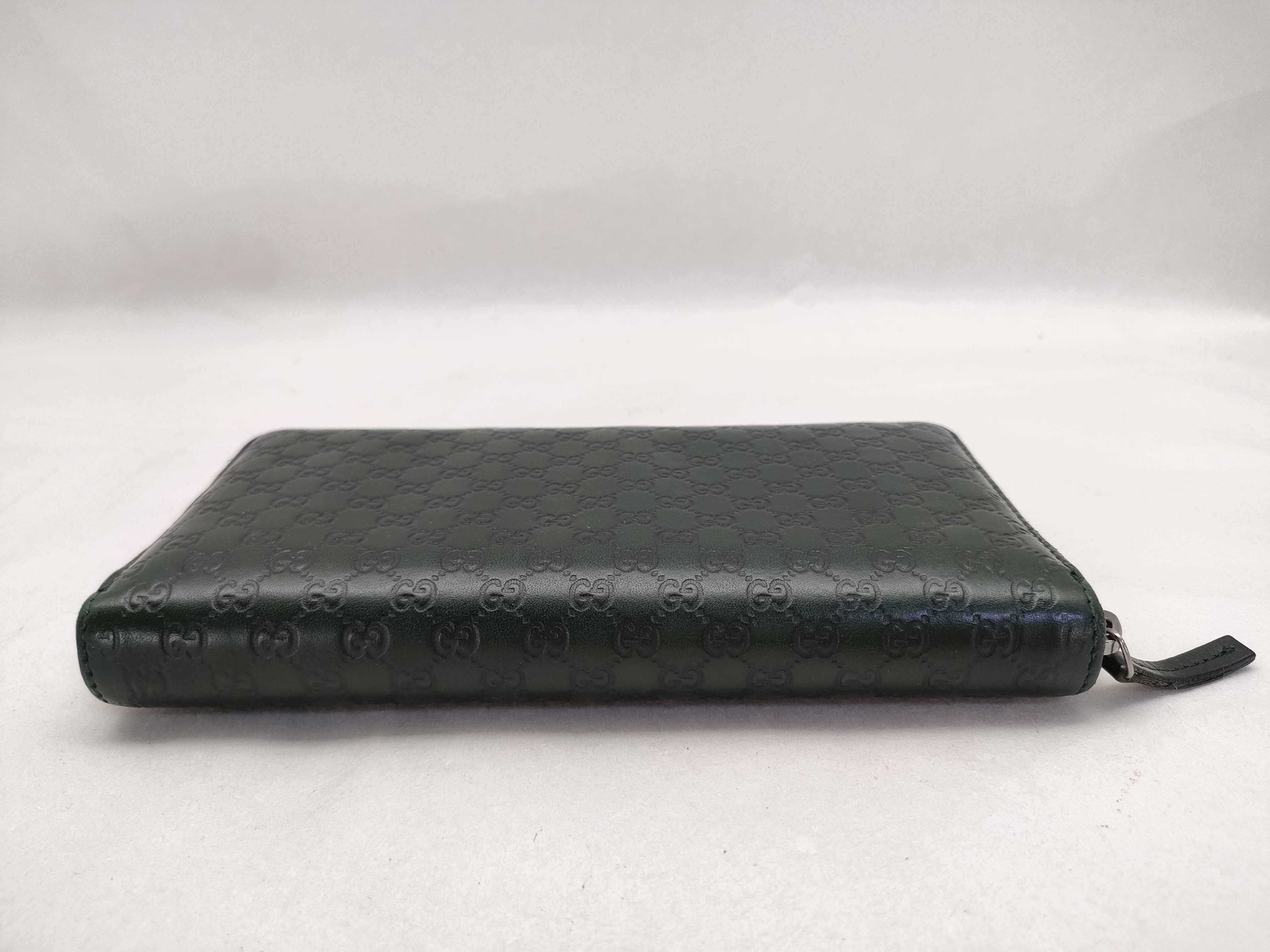 embossed round zipper long wallet — view 5