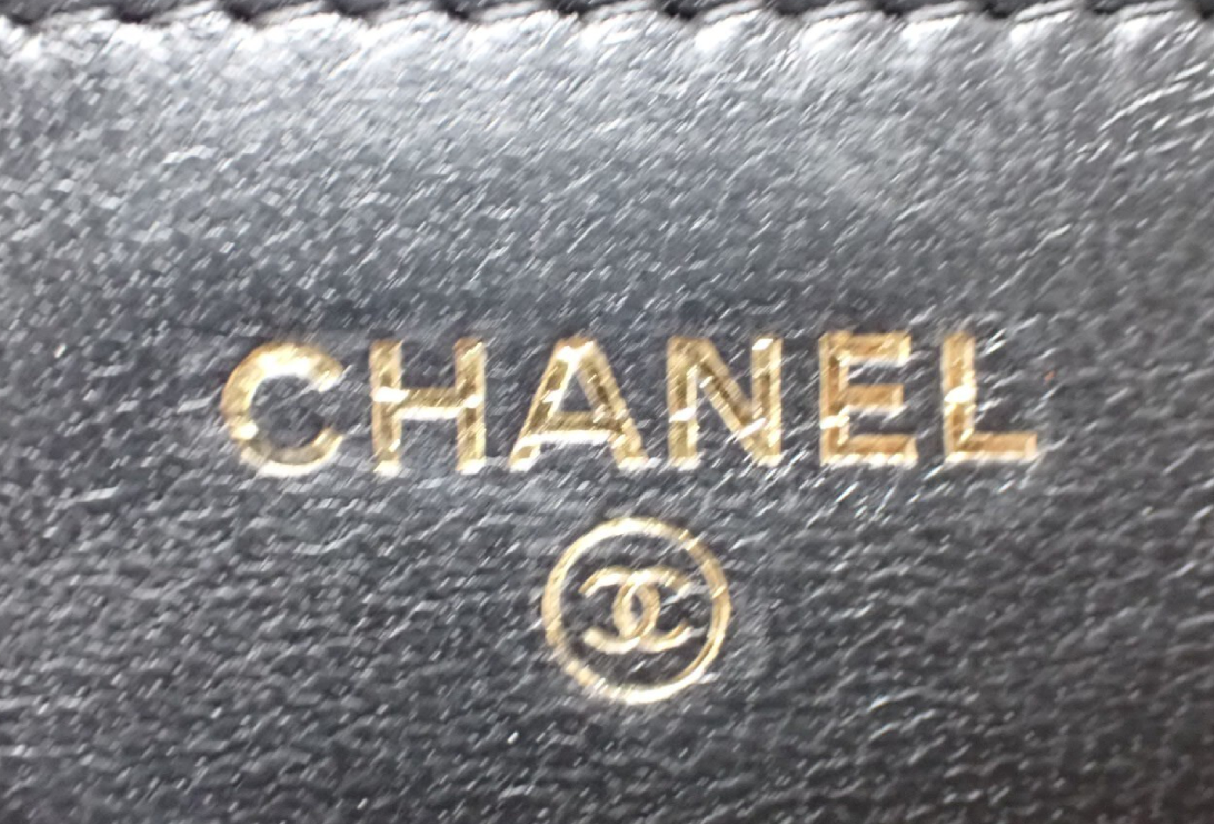 Matelassé Lambskin Chain Wallet, with original seal, serial number in the 27 range, shoulder bag. — view 12