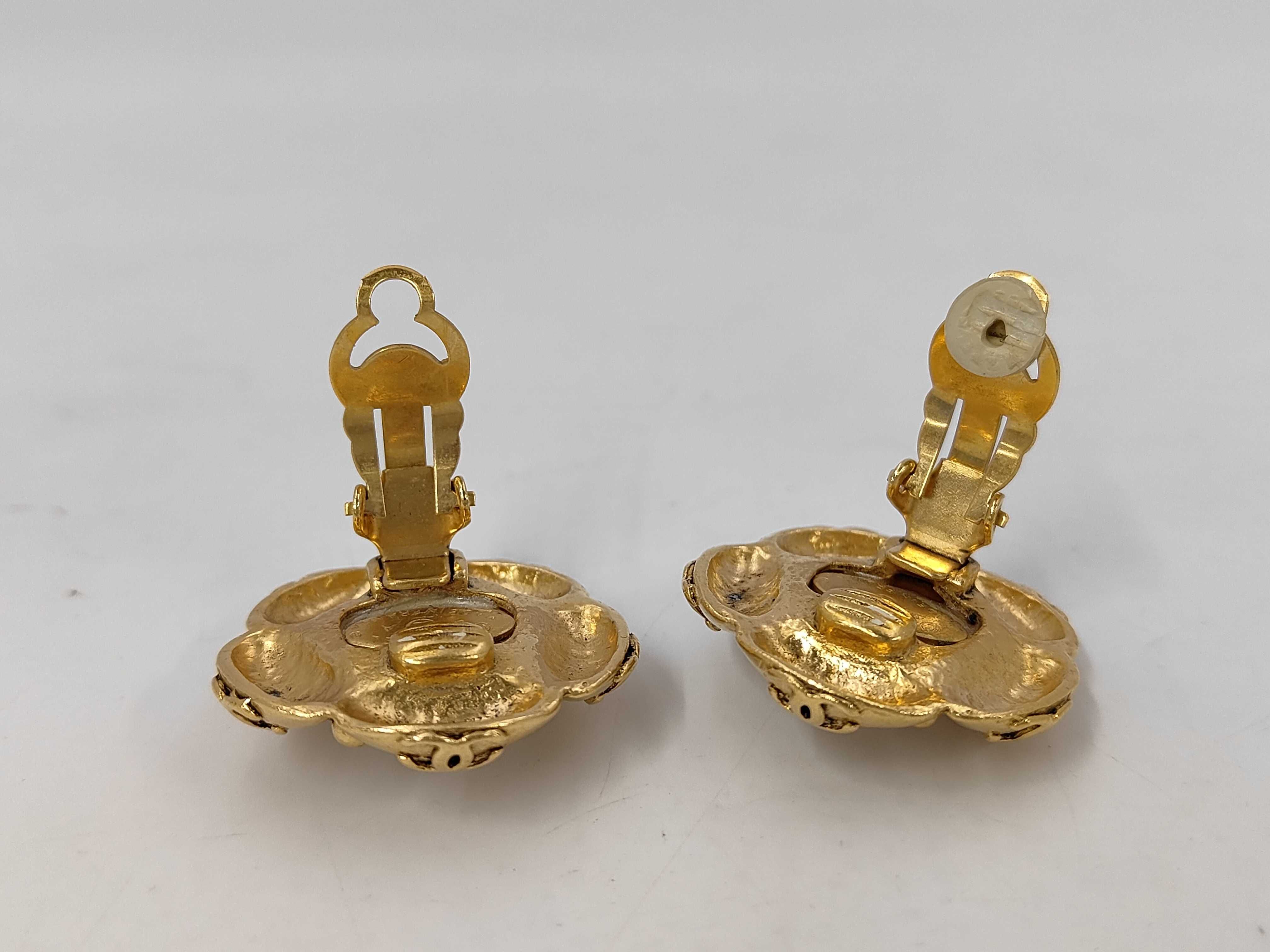 Coco Mark Pearl Earrings 94A Earrings — view 2