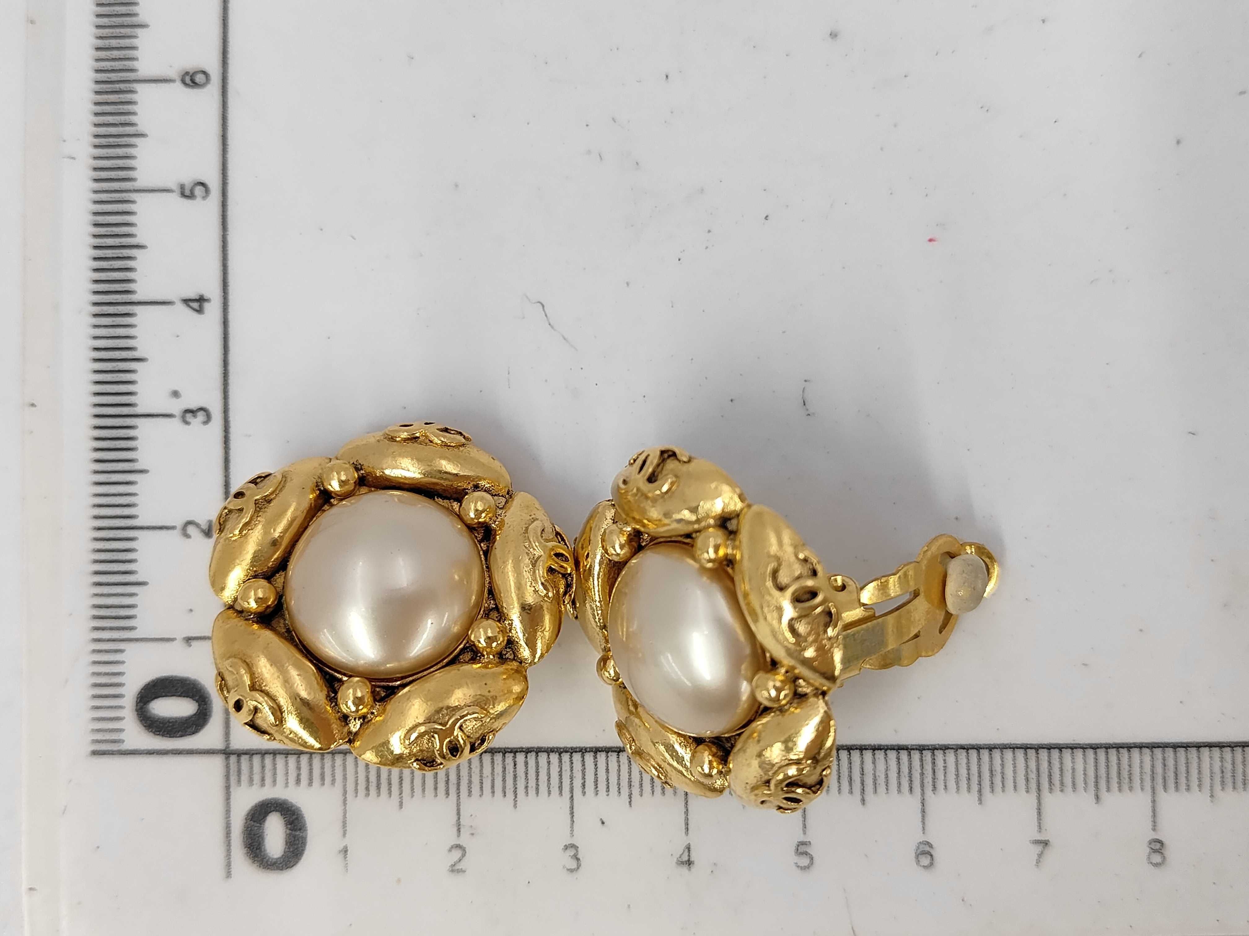 Coco Mark Pearl Earrings 94A Earrings — view 5