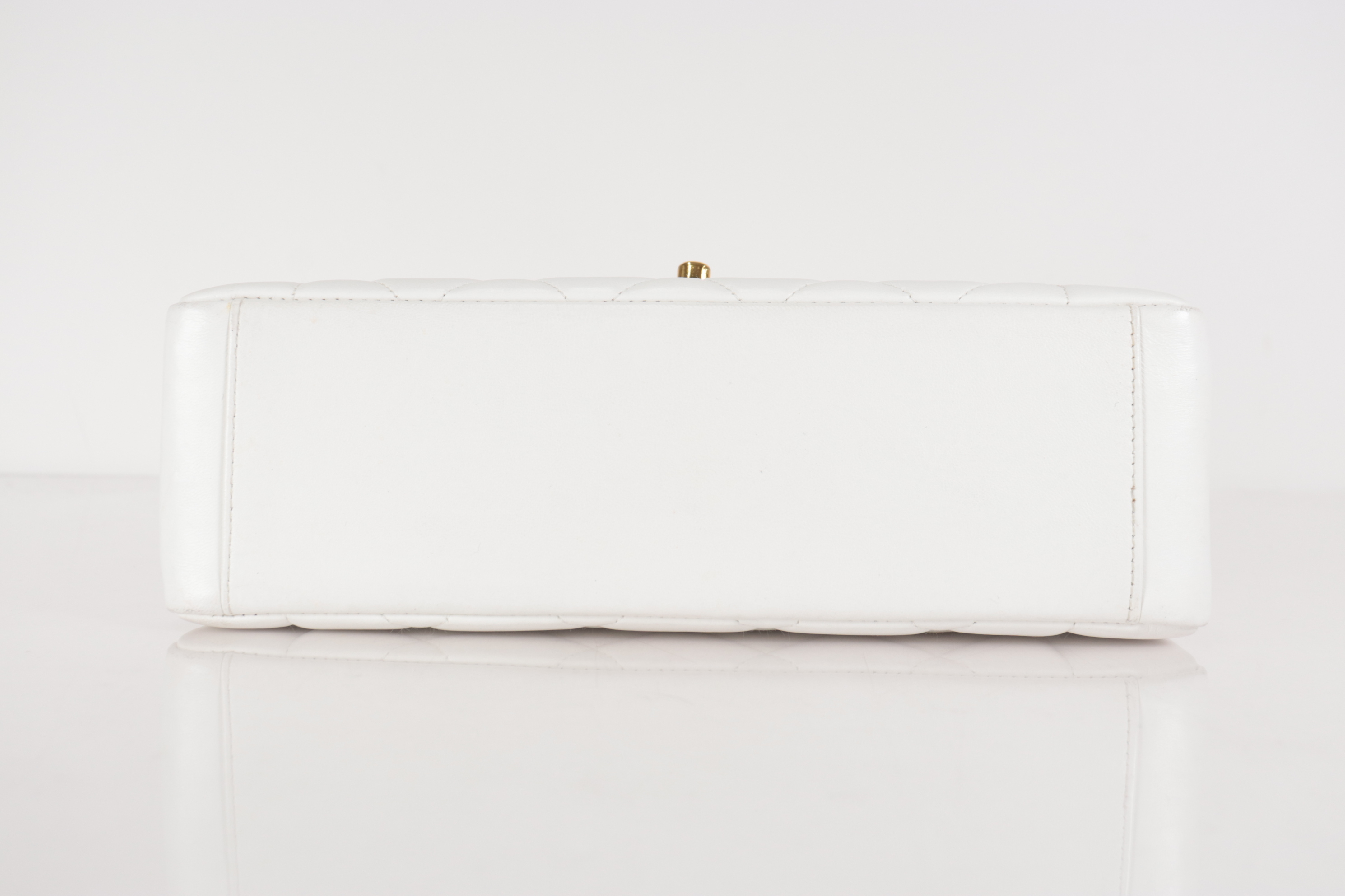 Diana 25 Lambskin Chain Shoulder Bag, White, Series 4 Tote Bag — view 7