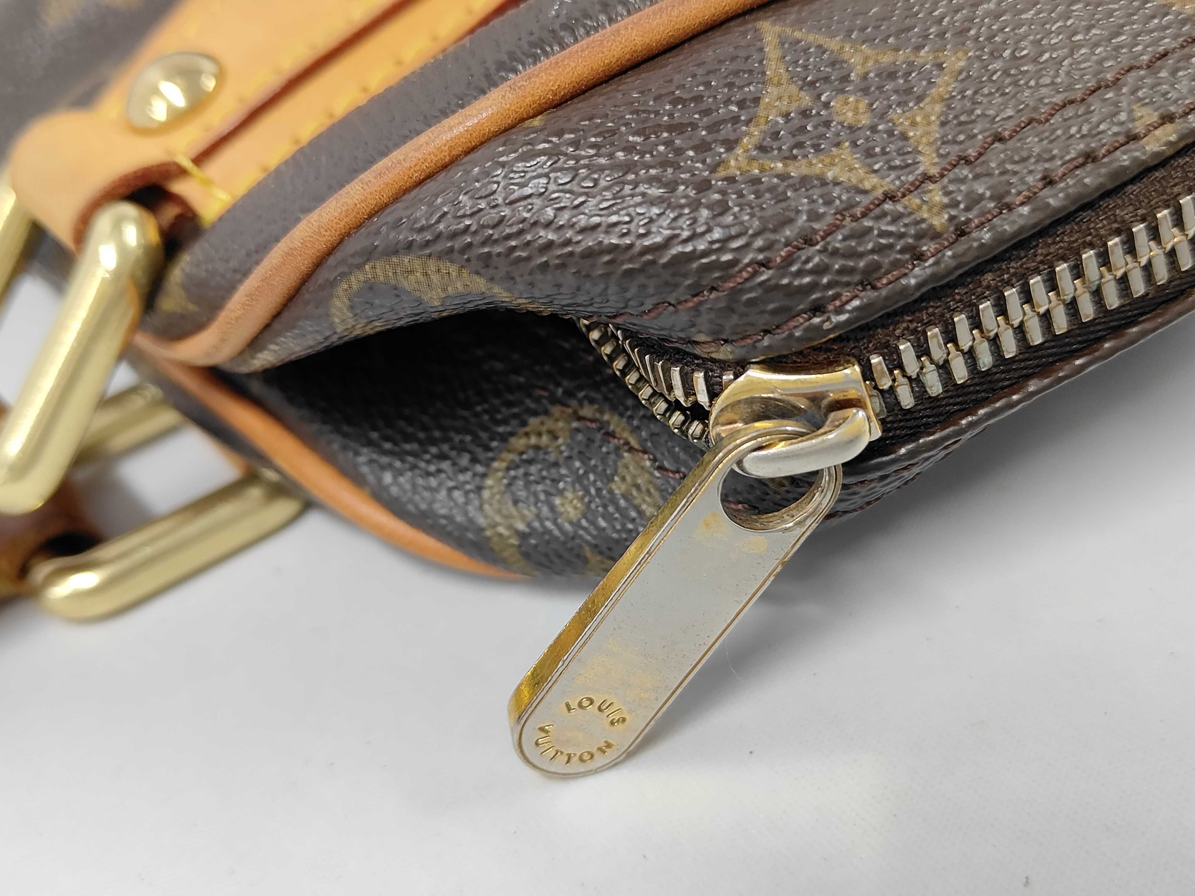 M40026 Monogram Manhattan PM Handbag — view 8