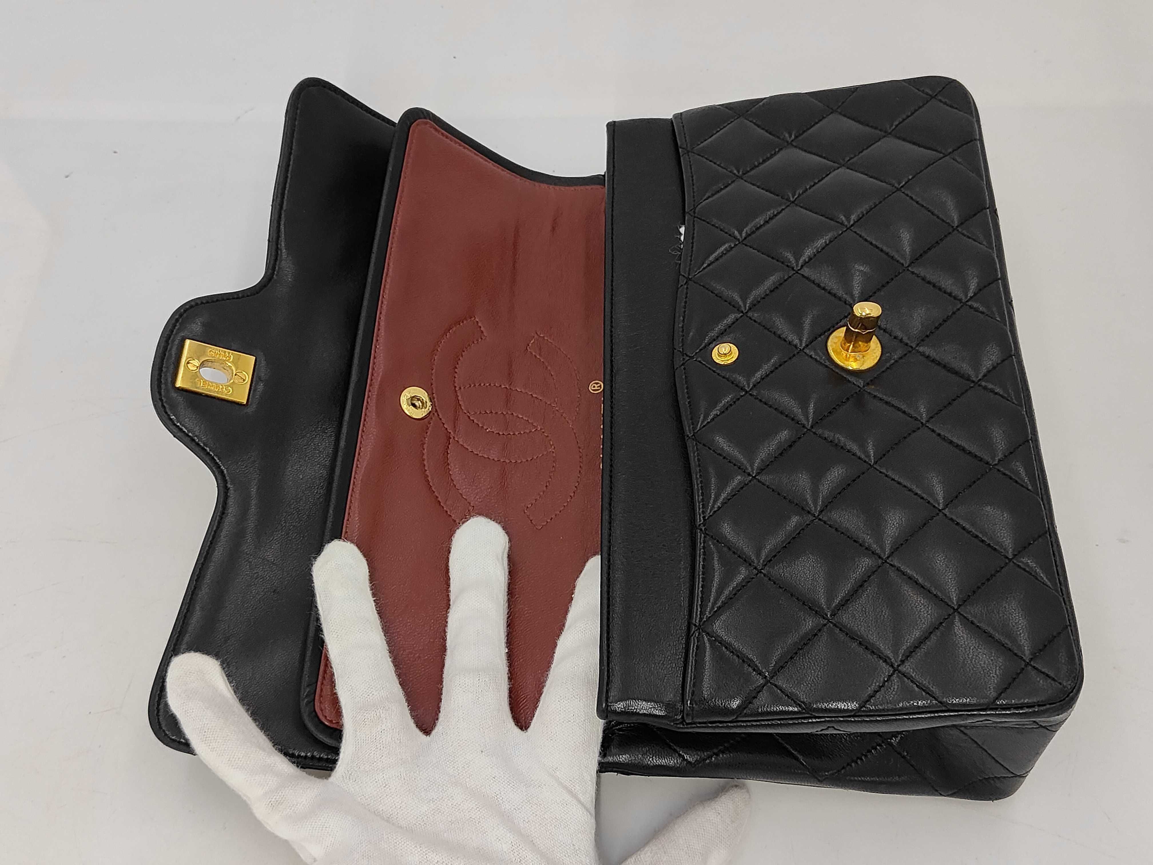 Double Flap Shoulder Bag (Series 1) — view 10