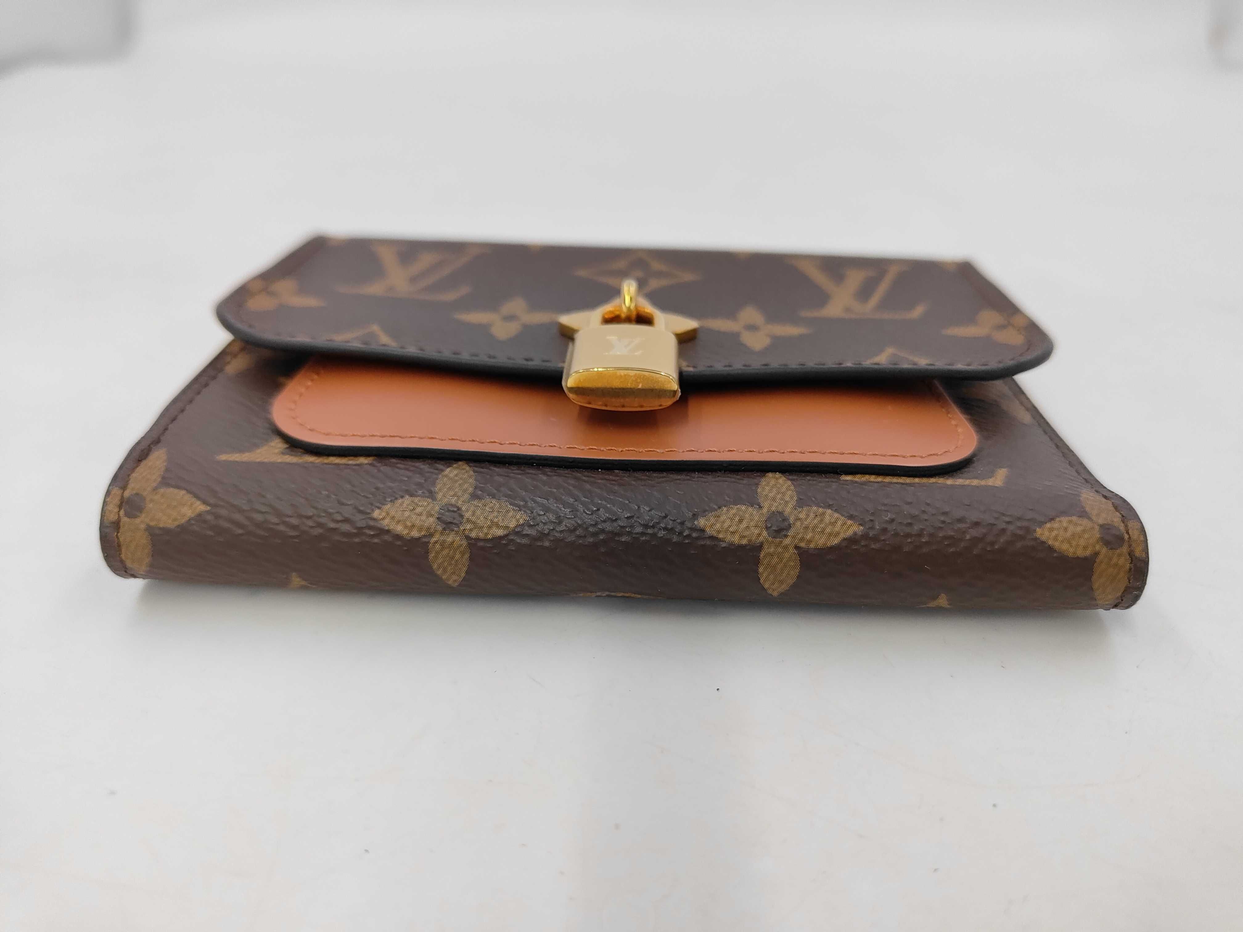 Flower Compact Wallet — view 3