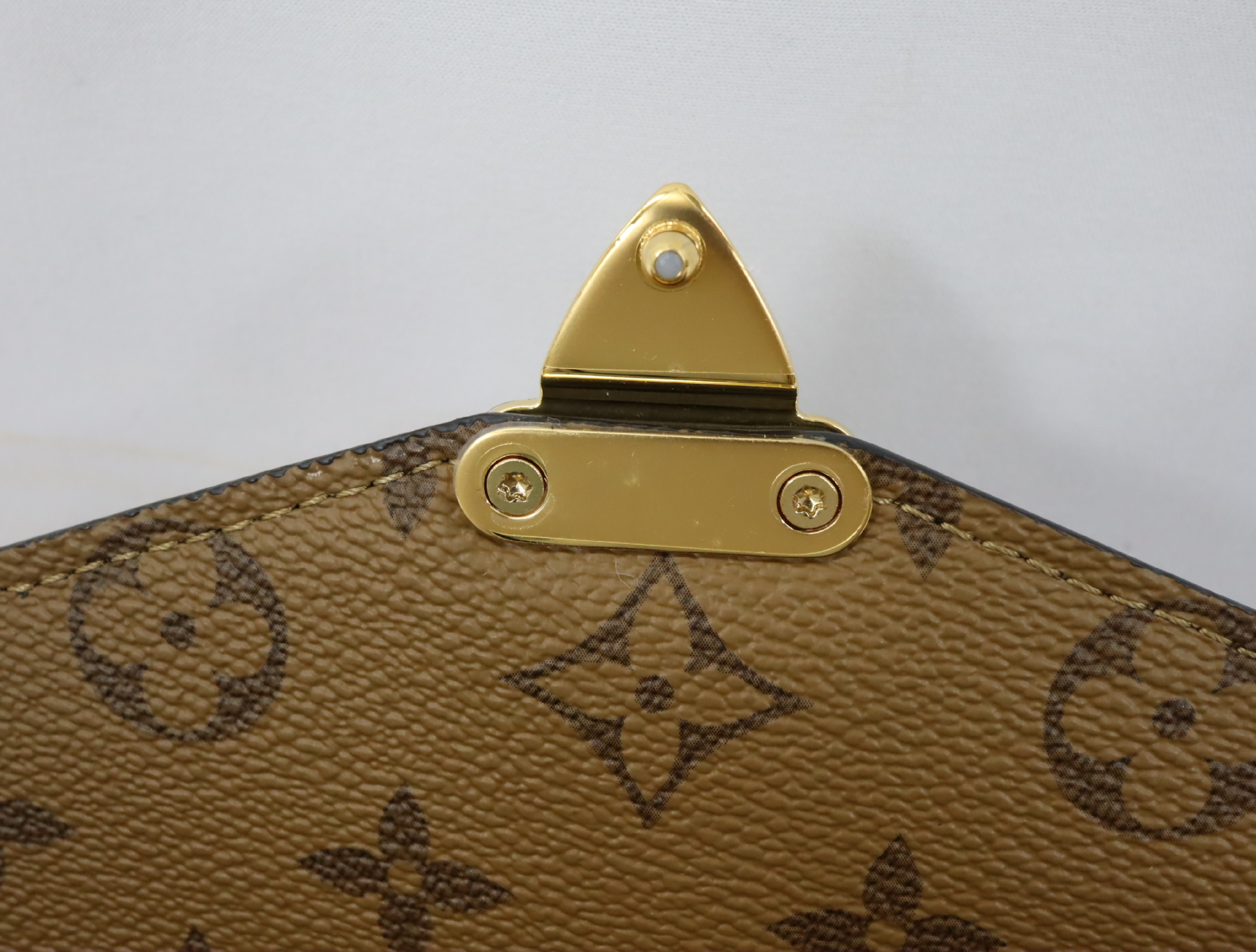Monogram Reverse Pochette Metis MM M44876 (RFID detected) Shoulder Bag — view 14