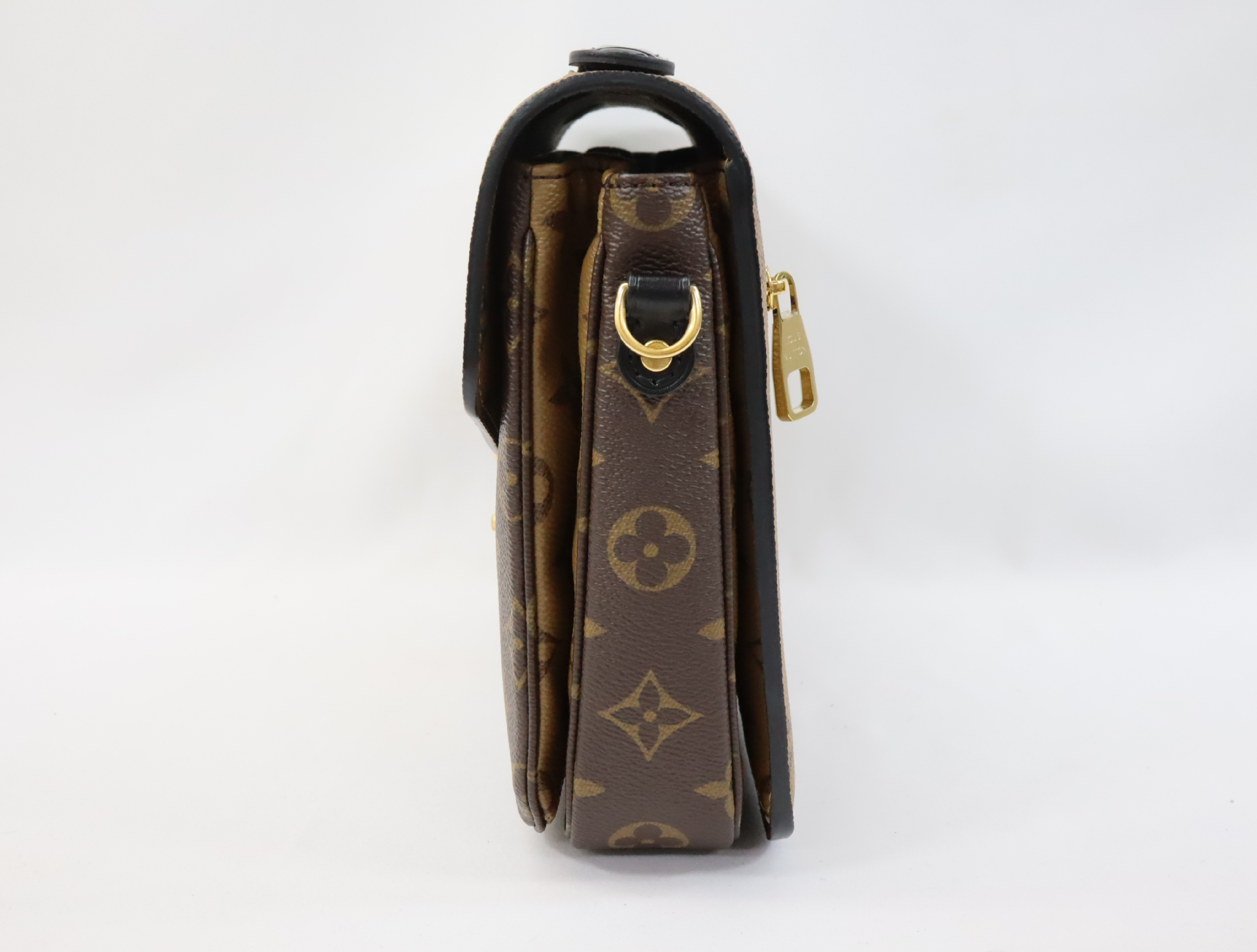 Monogram Reverse Pochette Metis MM M44876 (RFID detected) Shoulder Bag — view 3