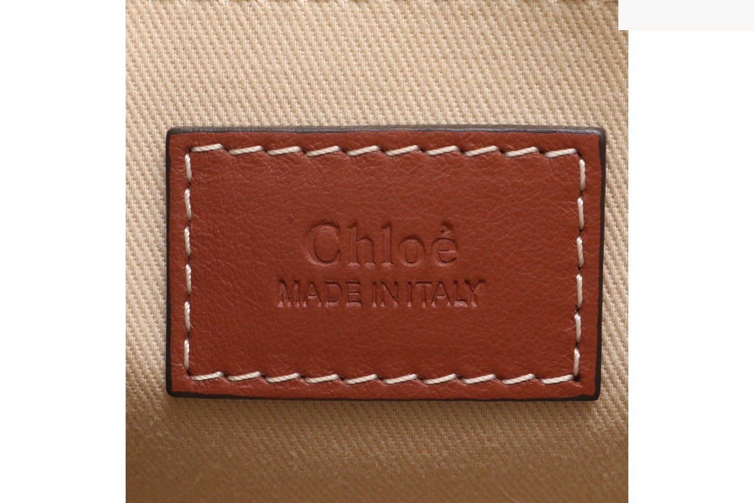 Woody Small 03 2175 65 Leather Handbag — view 8