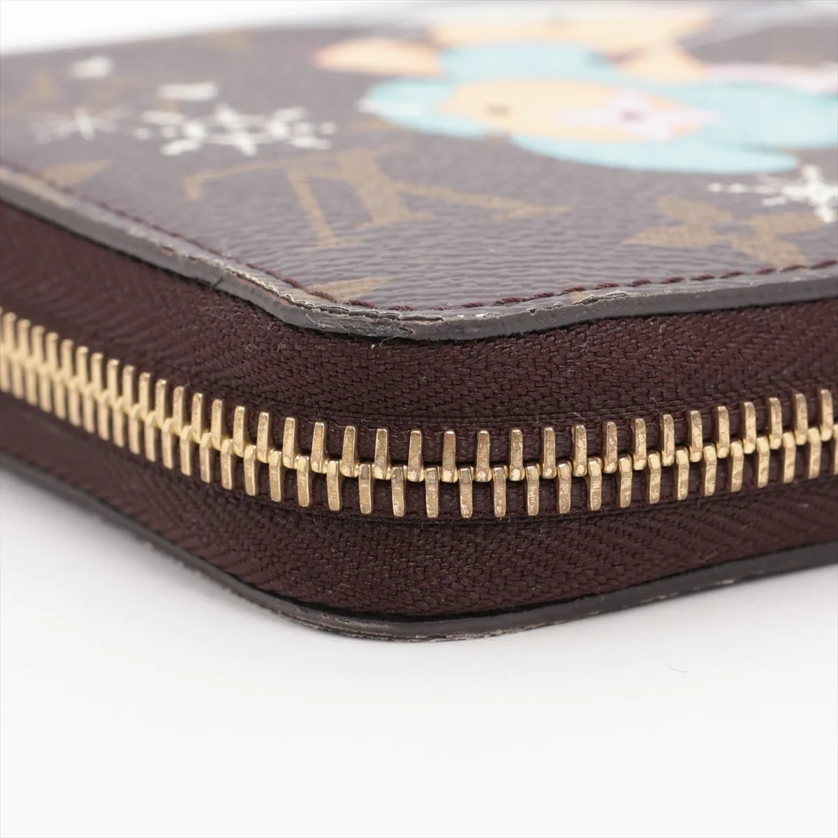 Monogram Vivienne Zippy Wallet M12223 Azure Frost Round Zip Wallet RFID Reactive — view 15