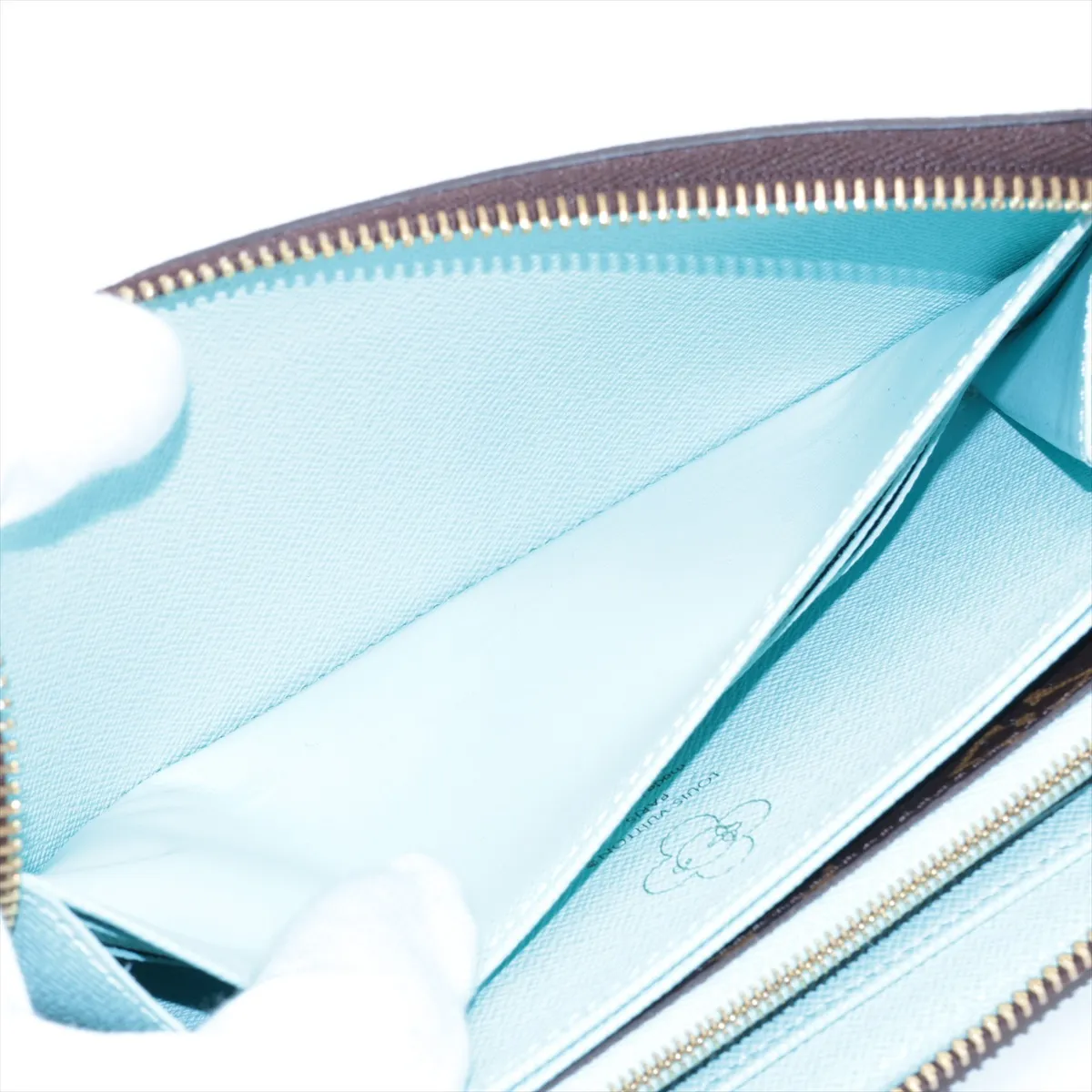 Monogram Vivienne Zippy Wallet M12223 Azure Frost Round Zip Wallet RFID Reactive — view 4